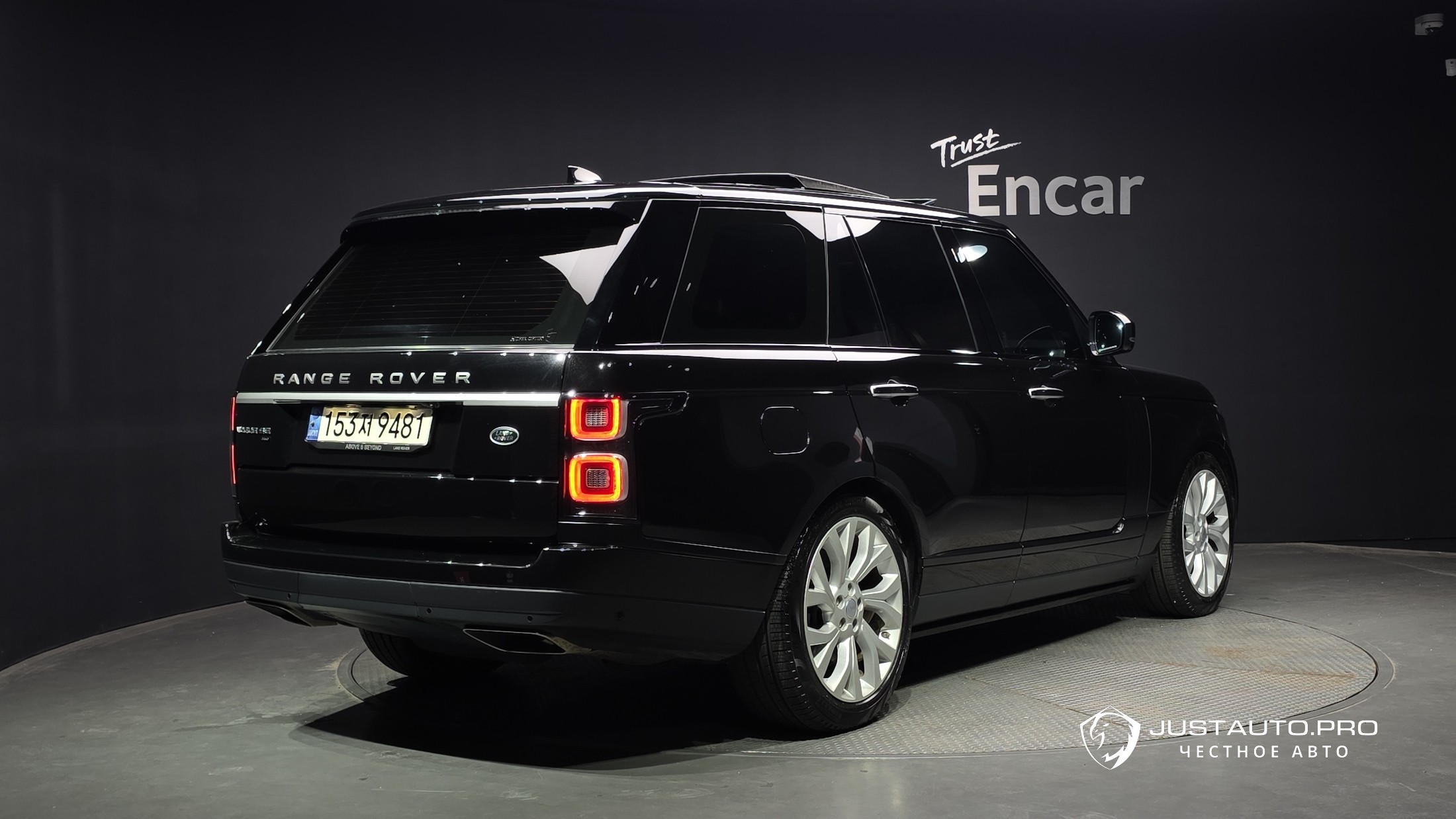 Автомобиль Land Rover Range Rover