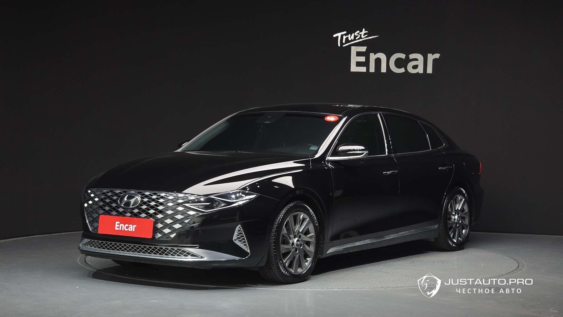 Автомобиль Hyundai Grandeur