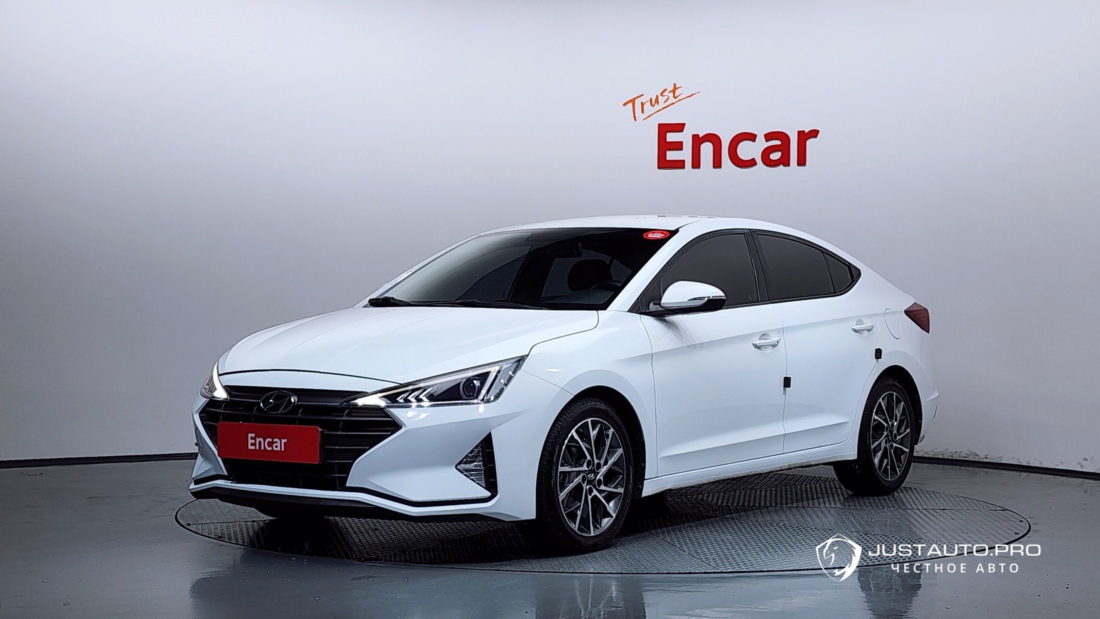 Автомобиль Hyundai AVANTE
