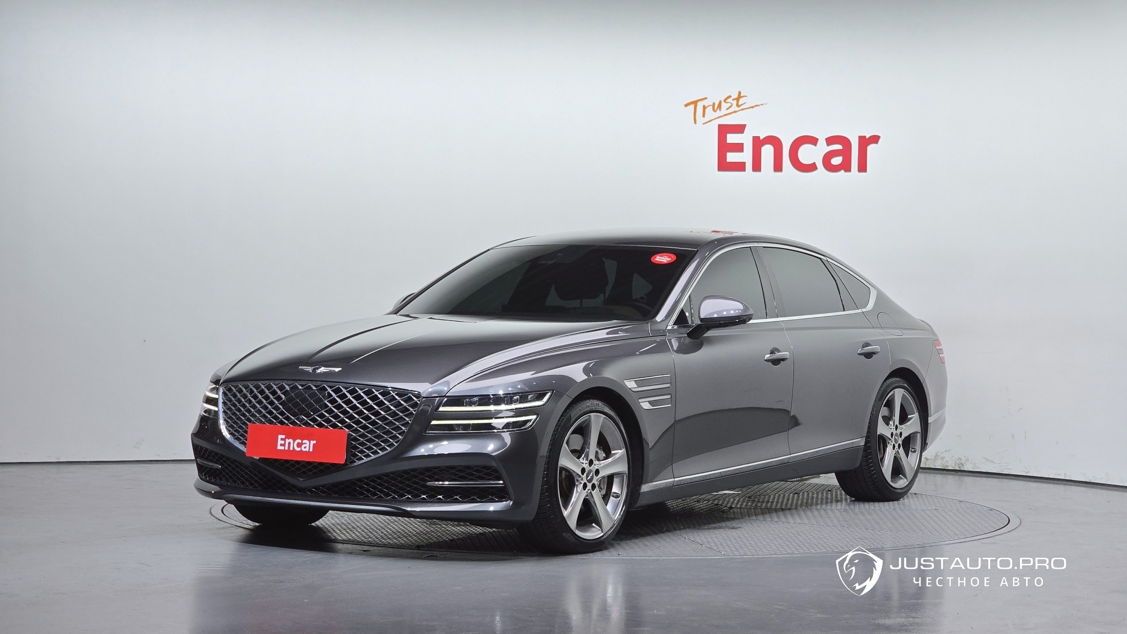 Автомобиль Genesis G80