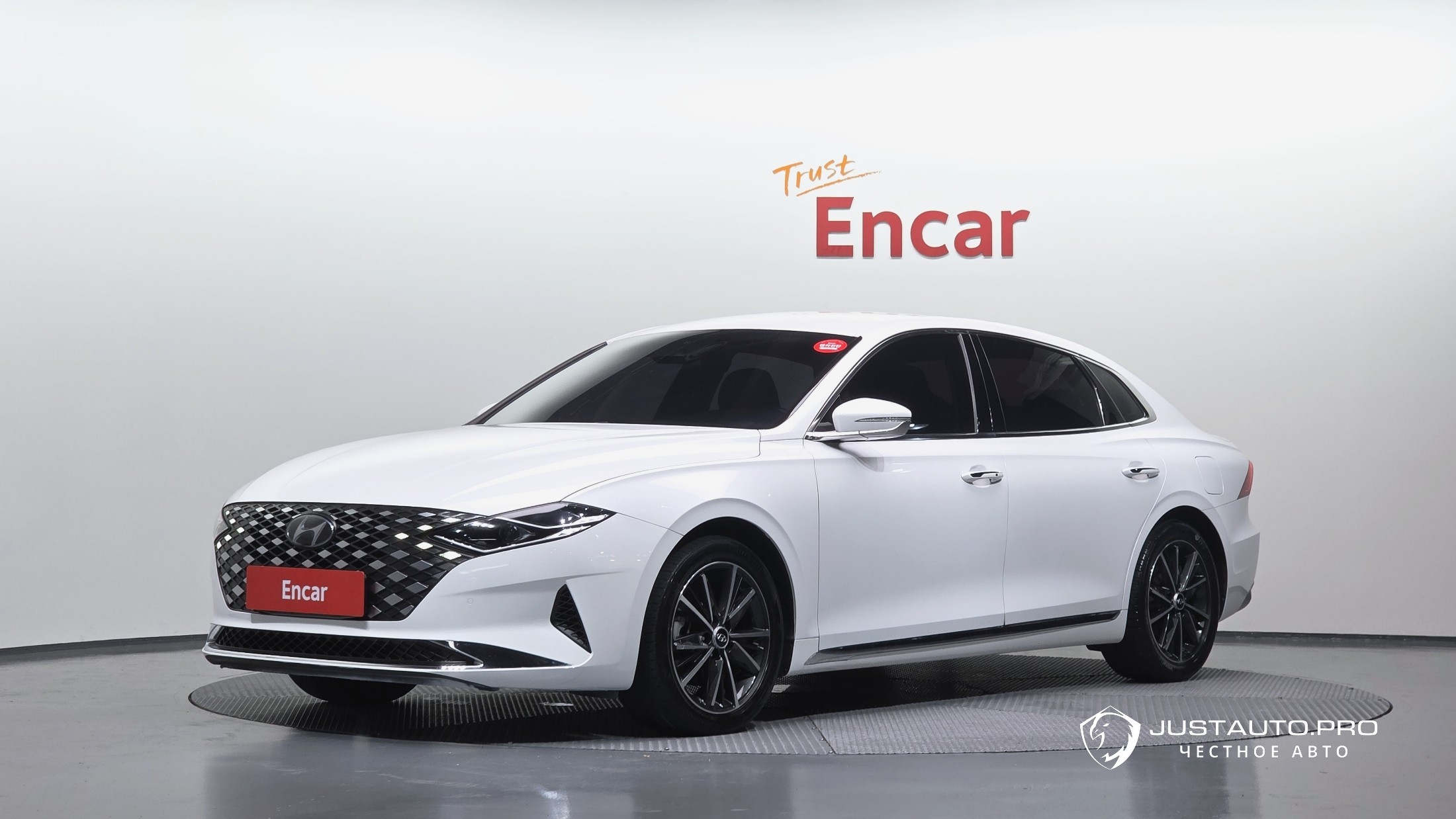 Автомобиль Hyundai Grandeur