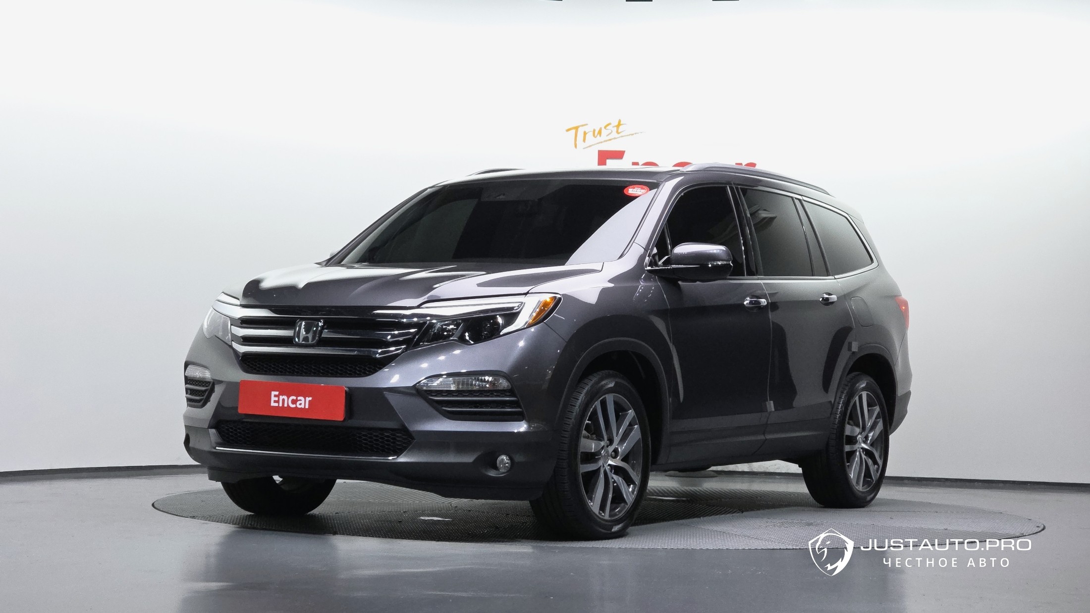 Автомобиль Honda Pilot