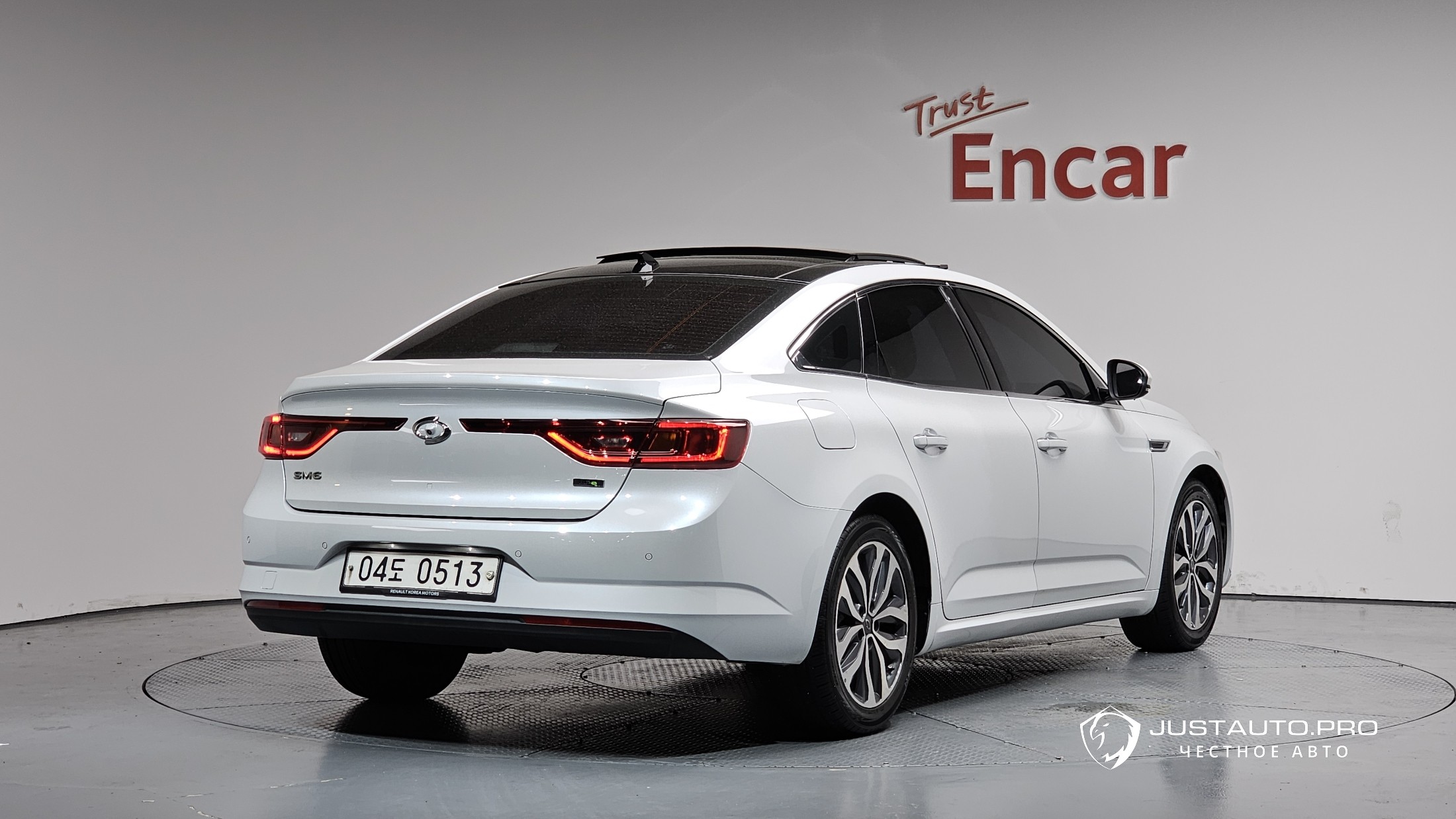 Автомобиль Renault-KoreaSamsung SM6