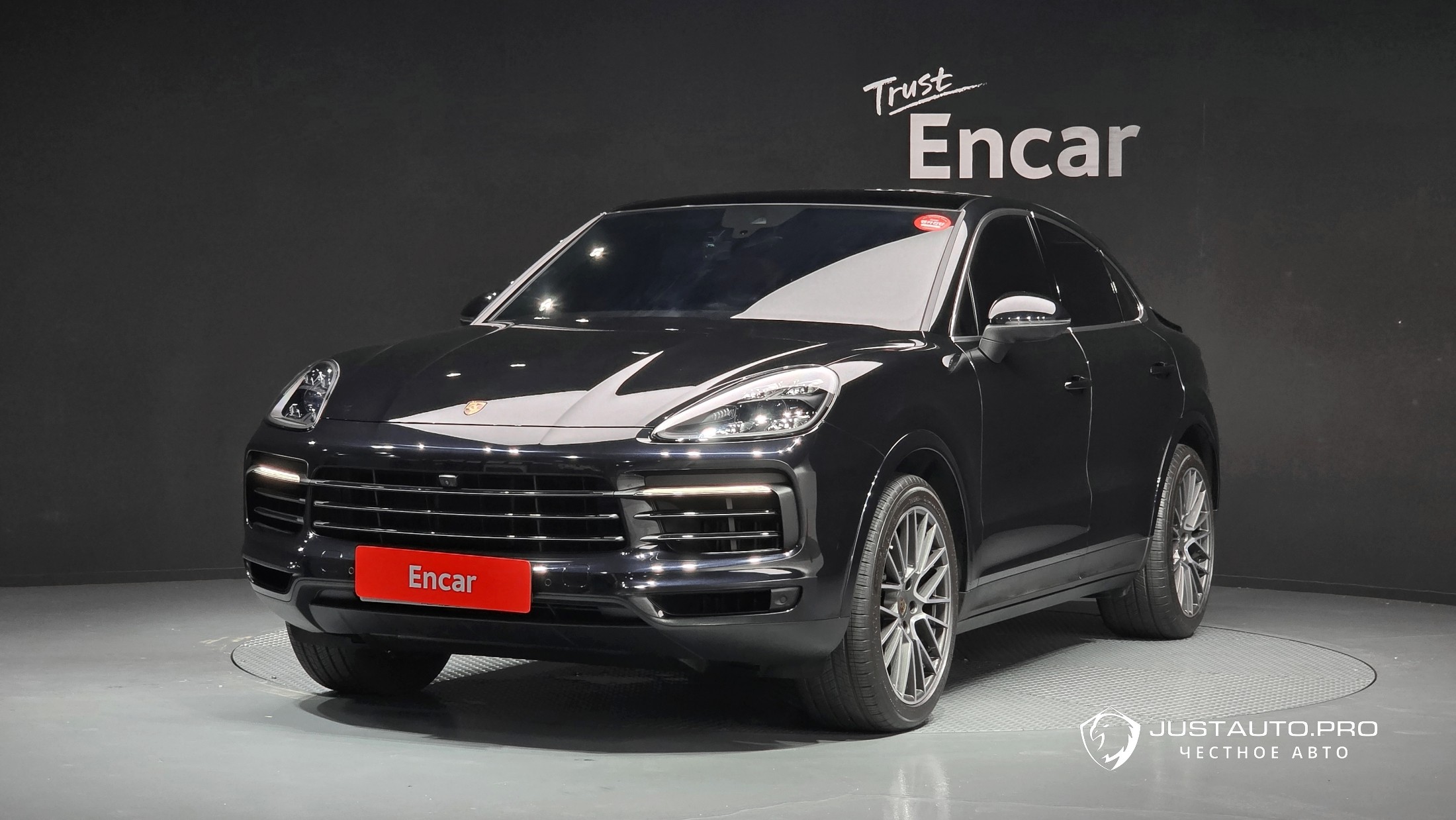 Автомобиль Porsche Cayenne