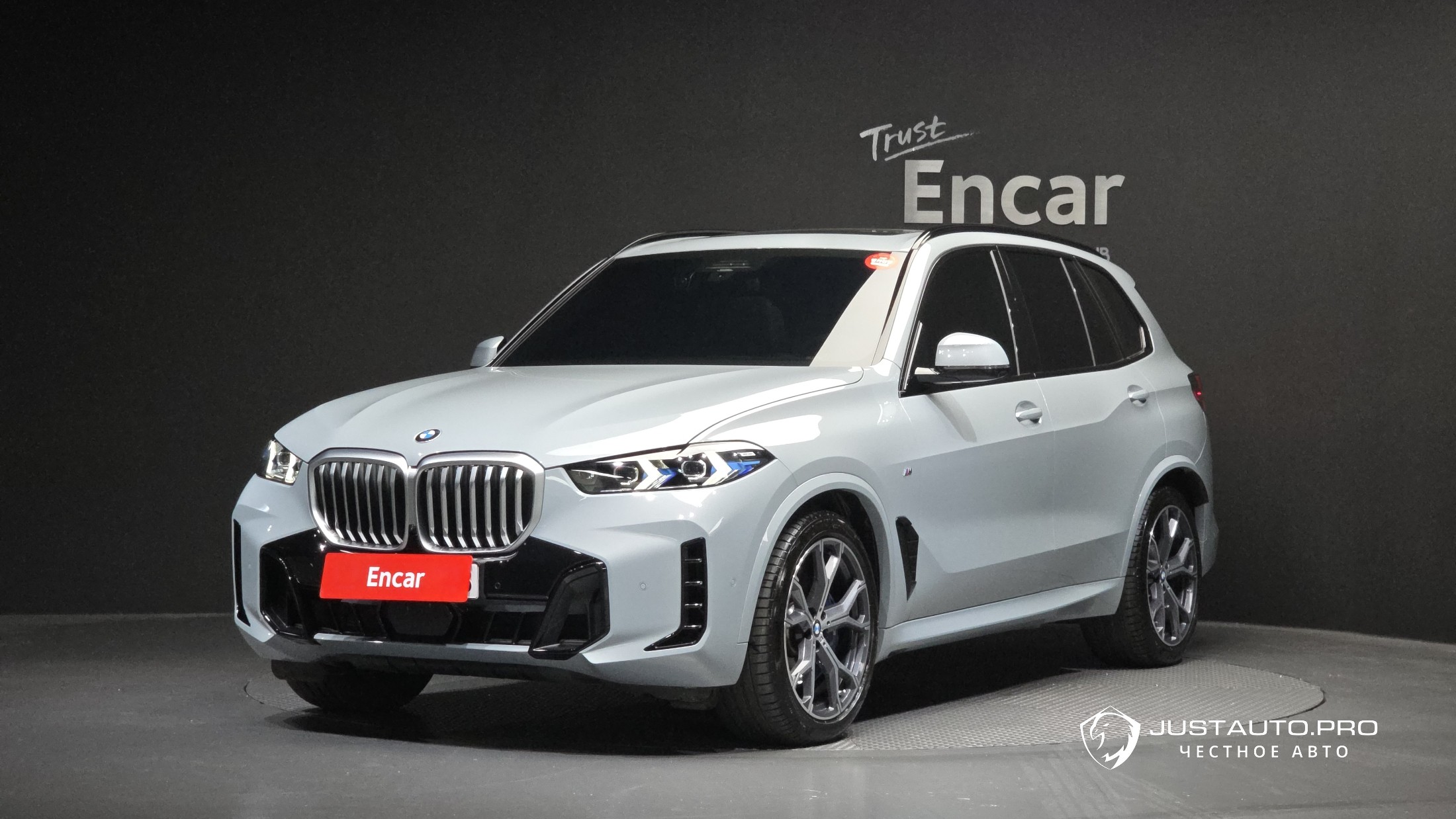 Автомобиль BMW X5
