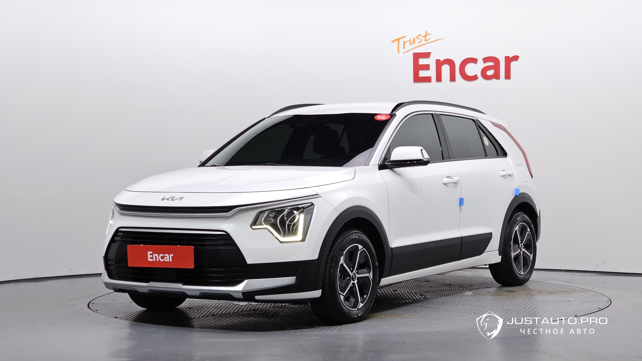 Автомобиль Kia Niro