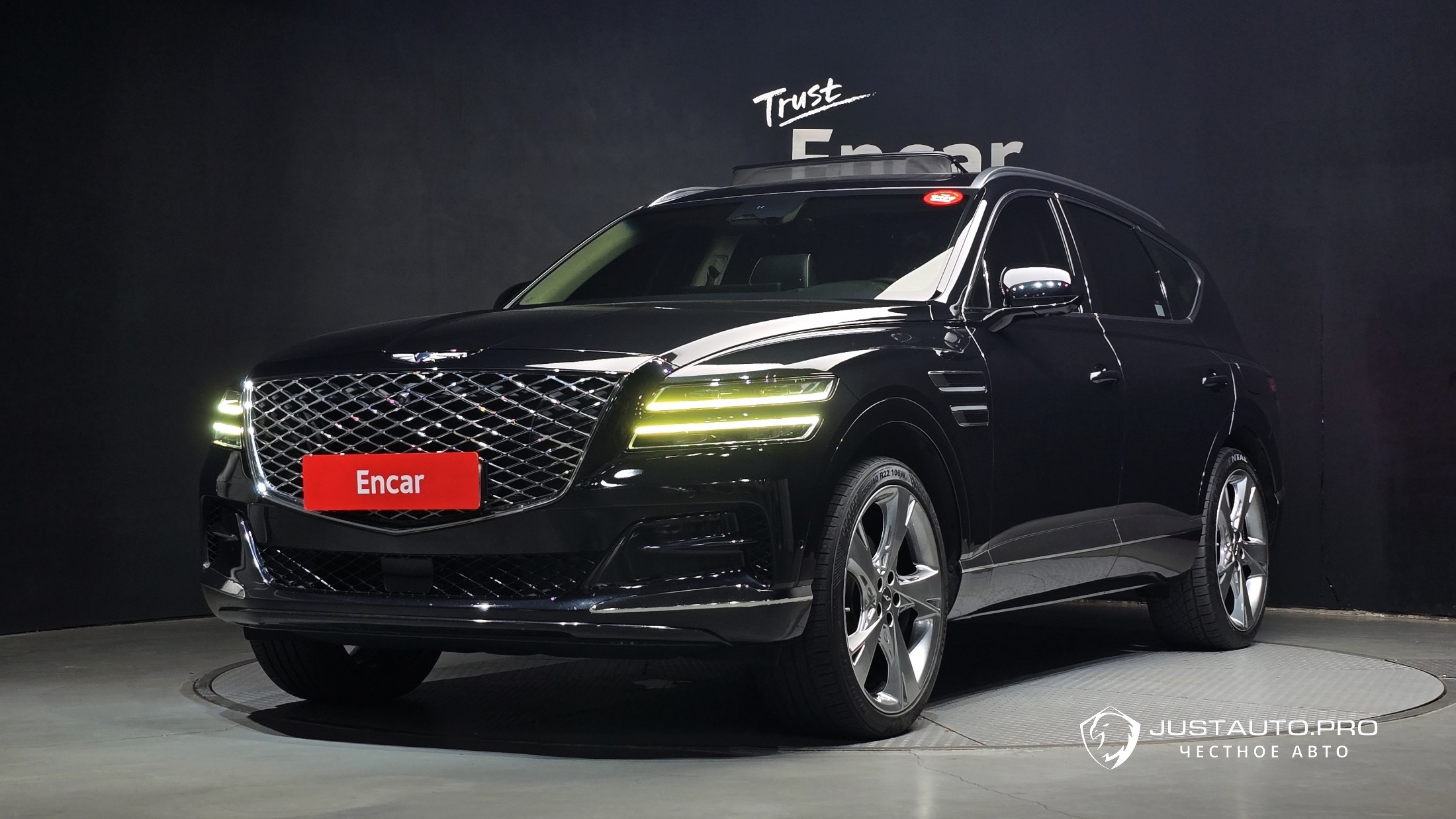 Автомобиль Genesis GV80