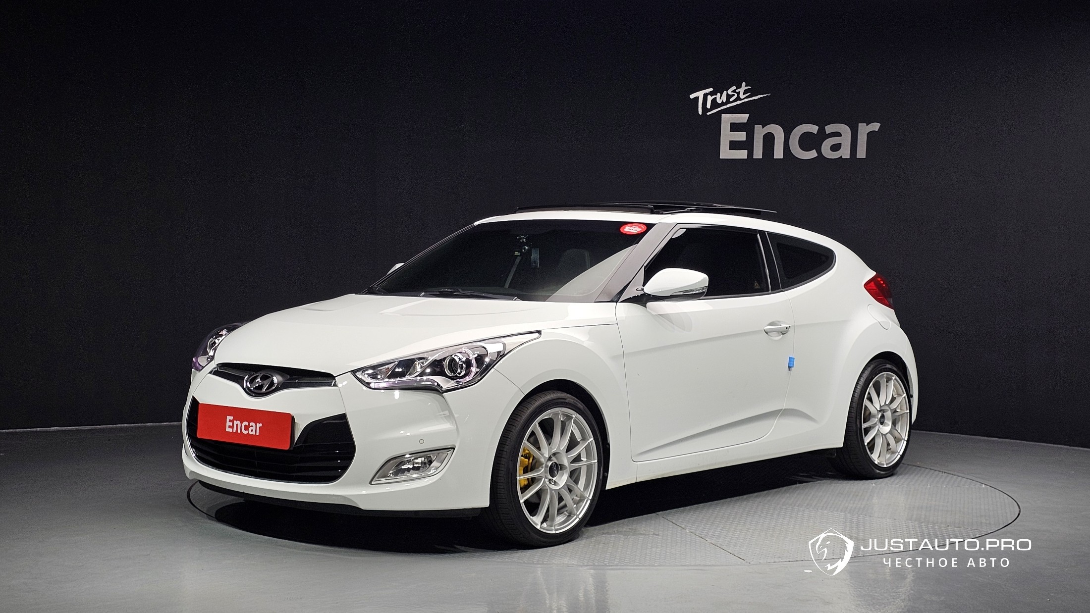 Автомобиль Hyundai Veloster