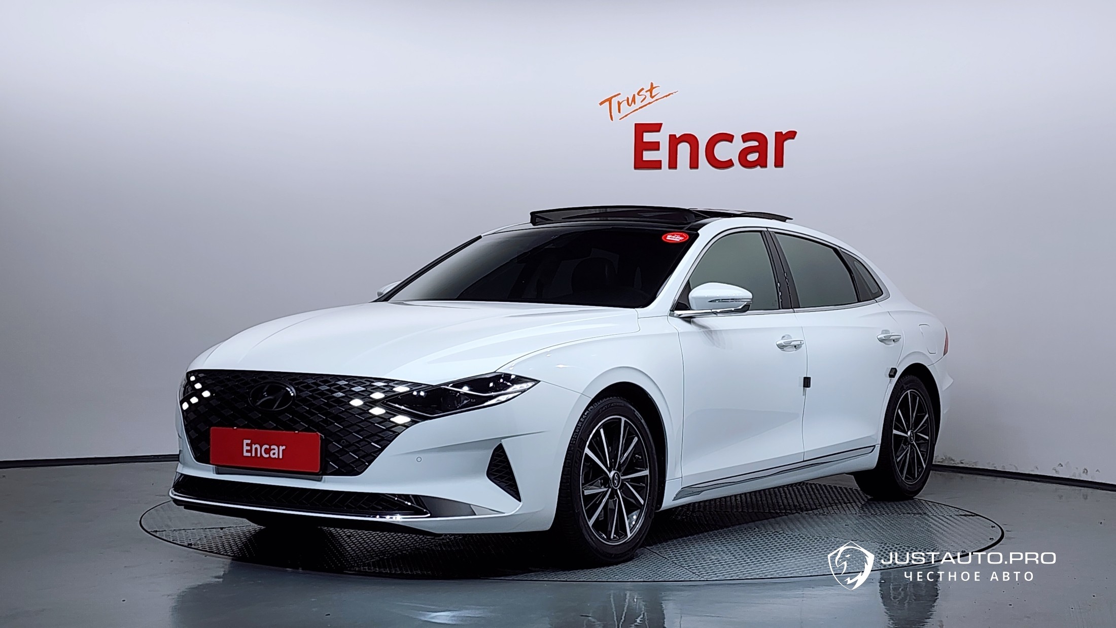 Автомобиль Hyundai Grandeur