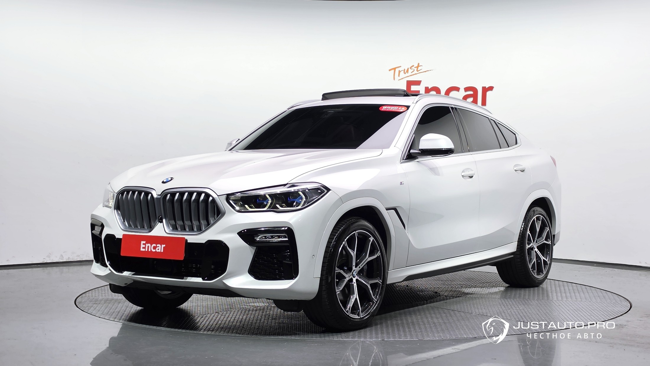 Автомобиль BMW X6