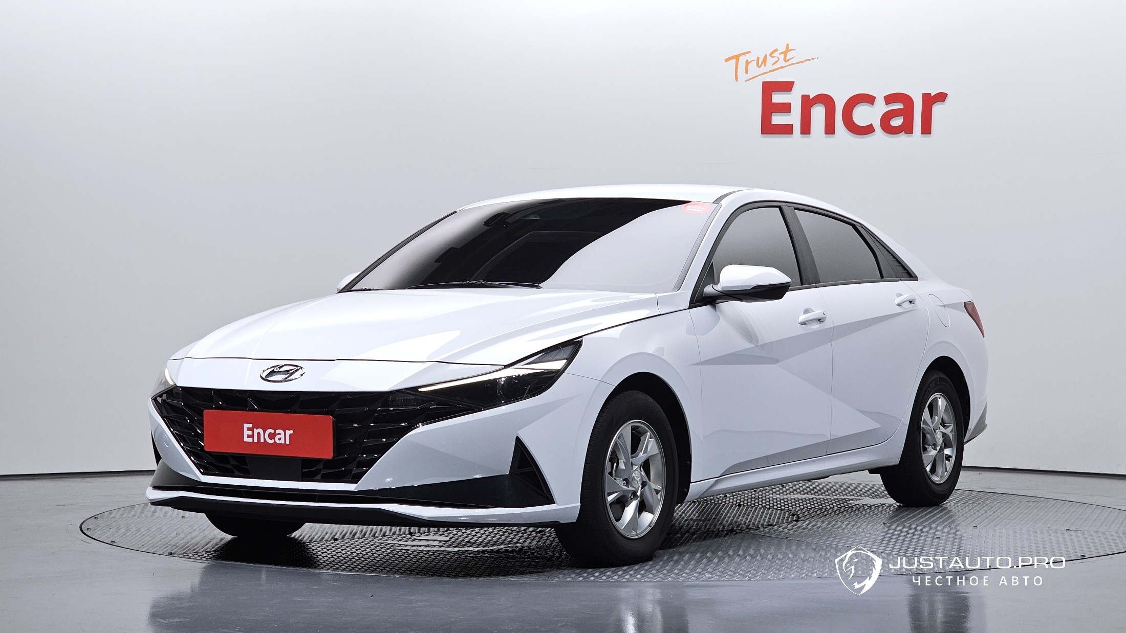 Автомобиль Hyundai AVANTE