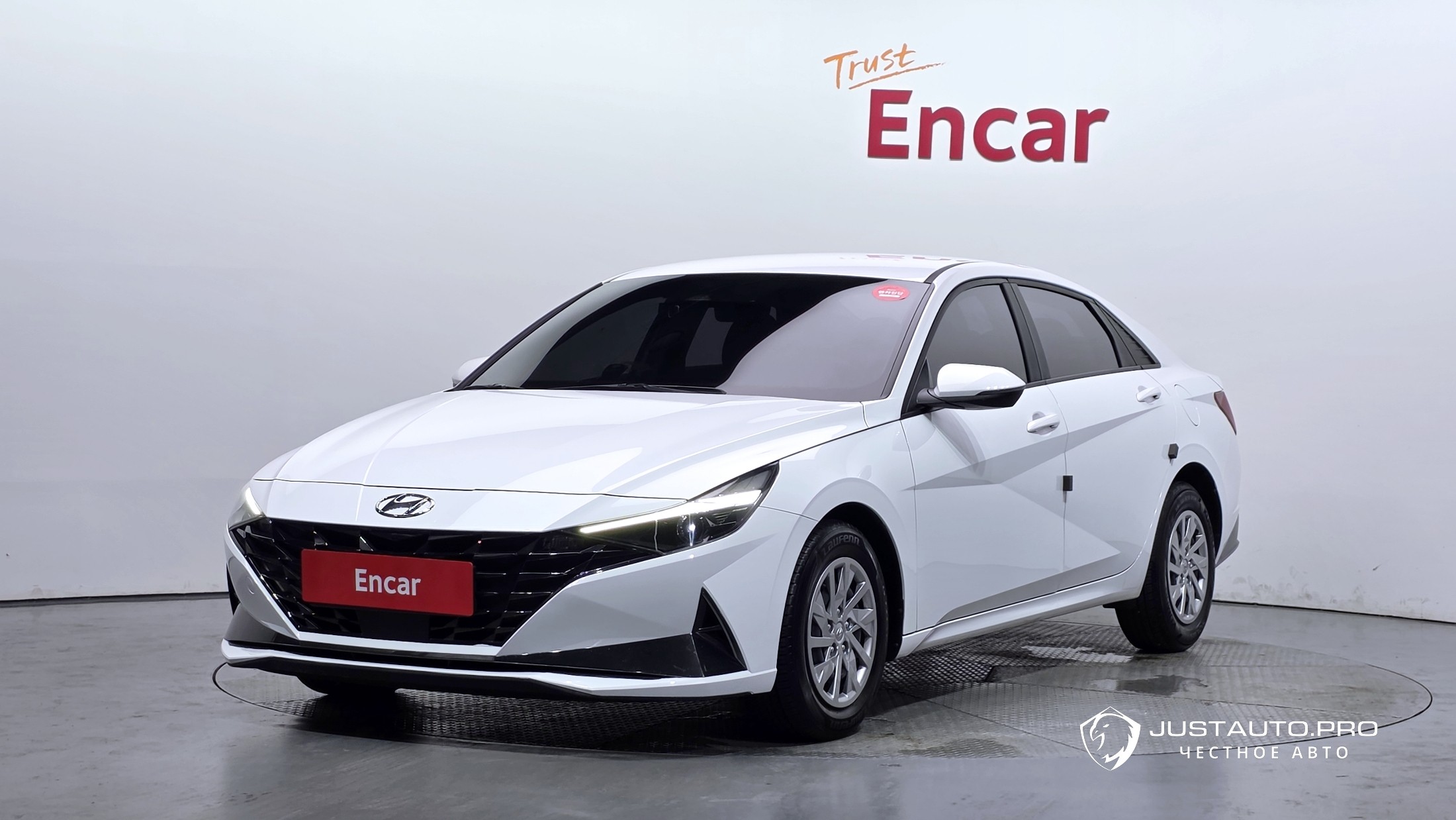 Автомобиль Hyundai AVANTE