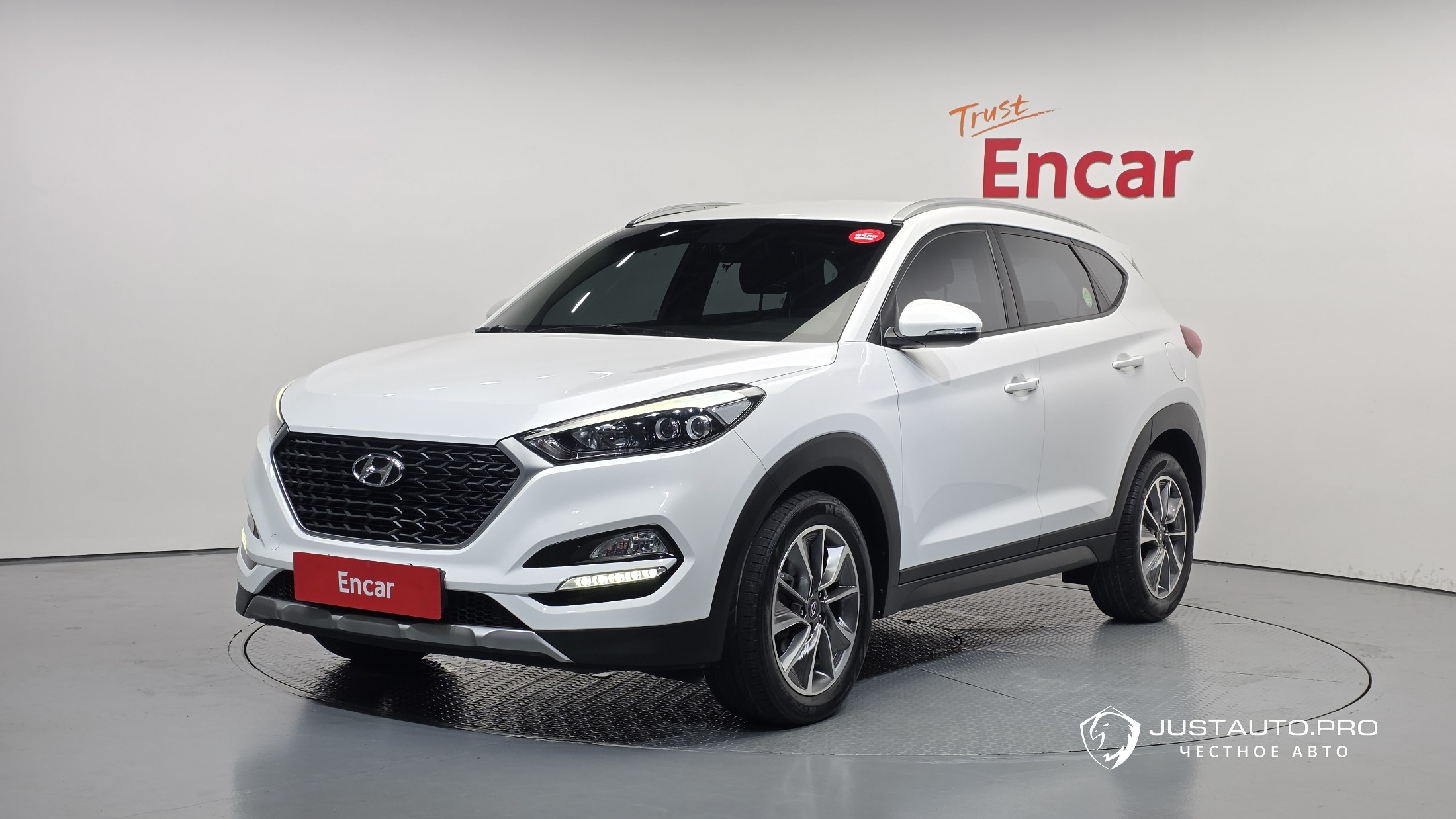 Автомобиль Hyundai Tucson