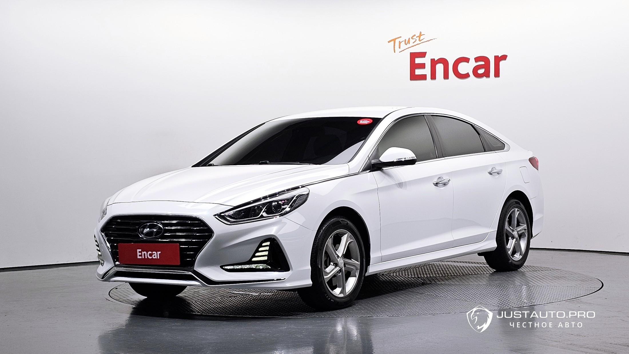 Автомобиль Hyundai Sonata