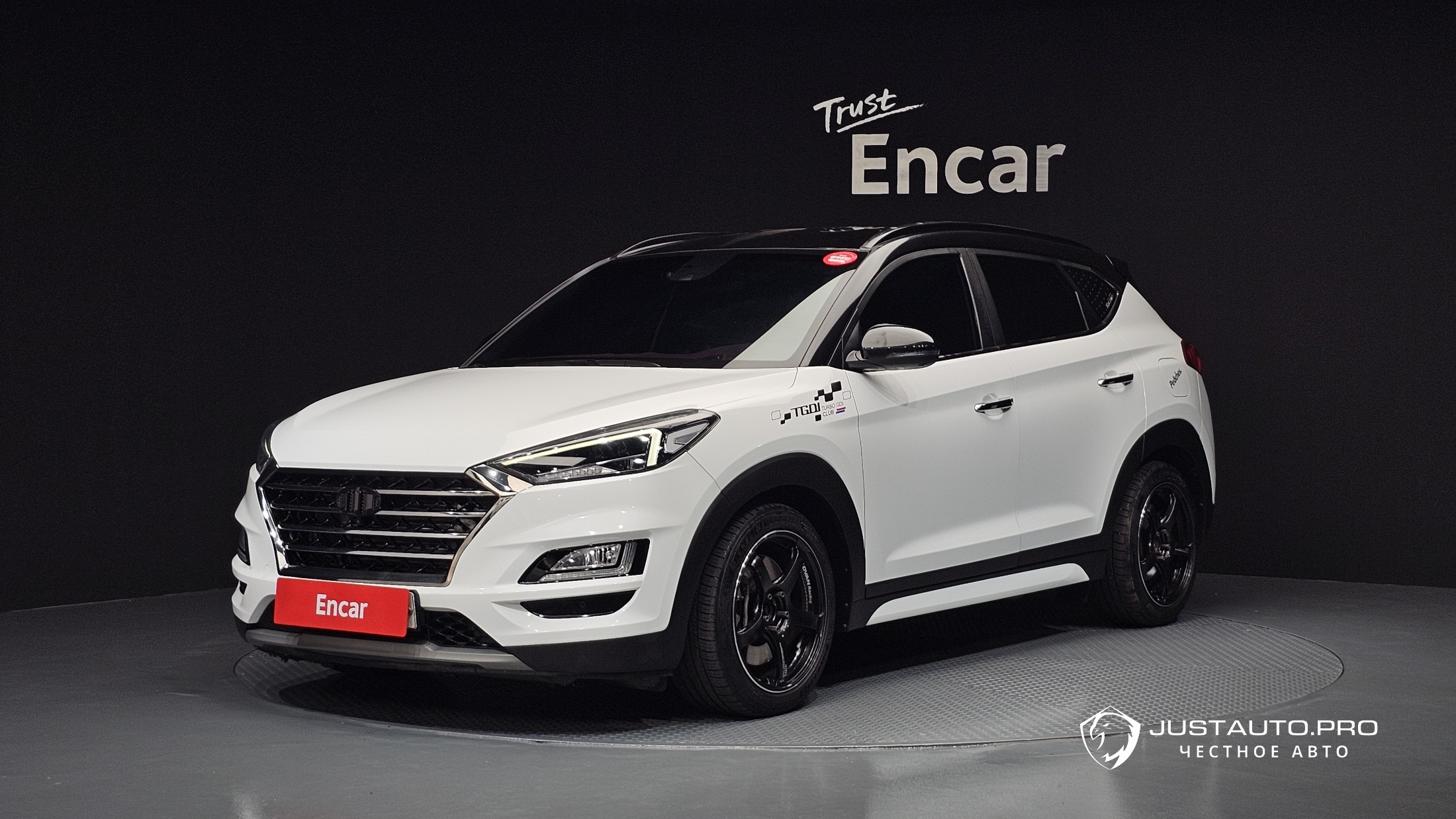Автомобиль Hyundai Tucson