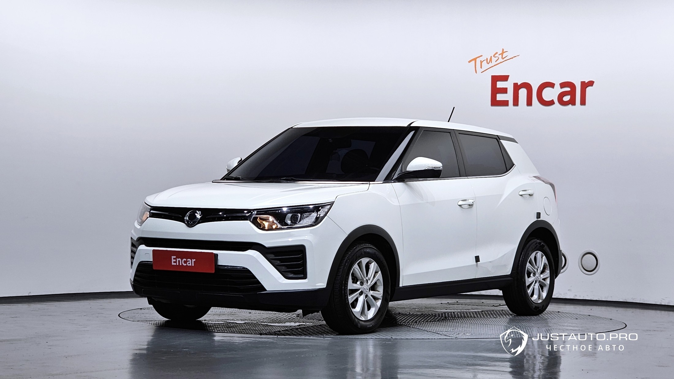 Автомобиль KG_Mobility_Ssangyong TIBOLI