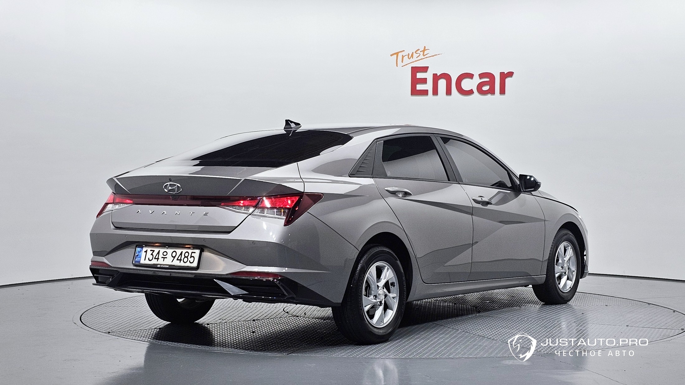 Автомобиль Hyundai AVANTE