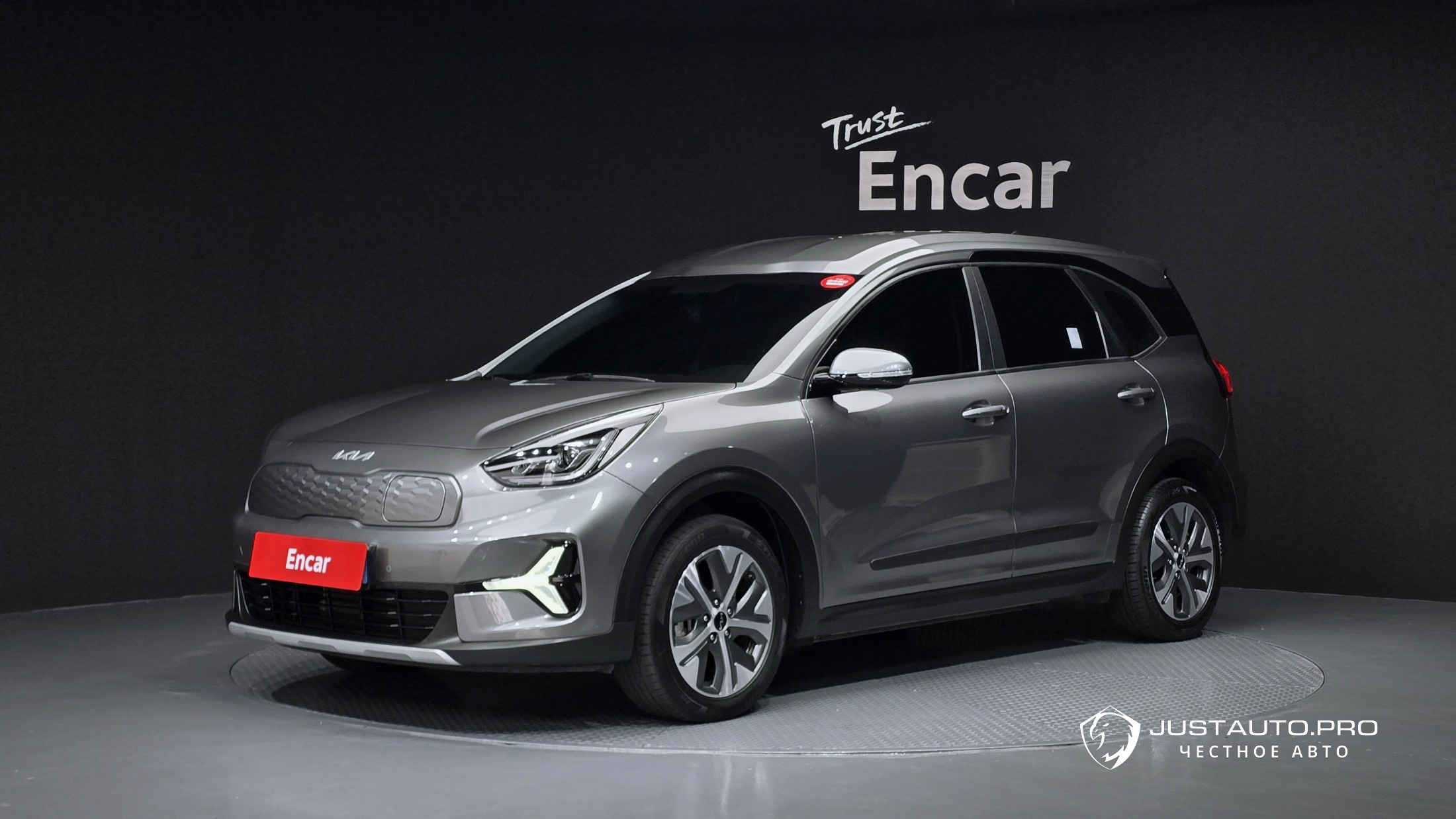Автомобиль Kia Niro
