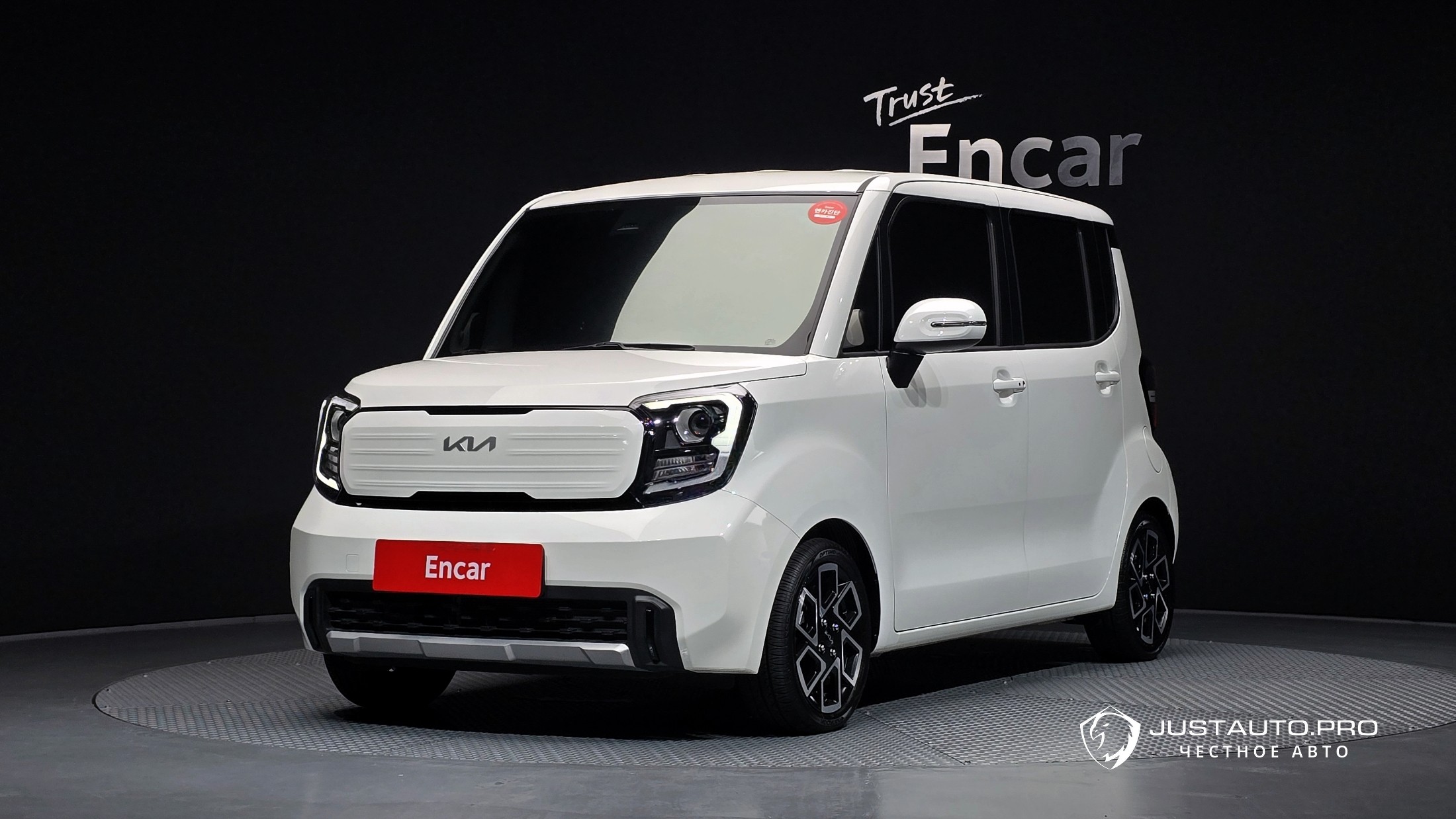 Автомобиль Kia RAY
