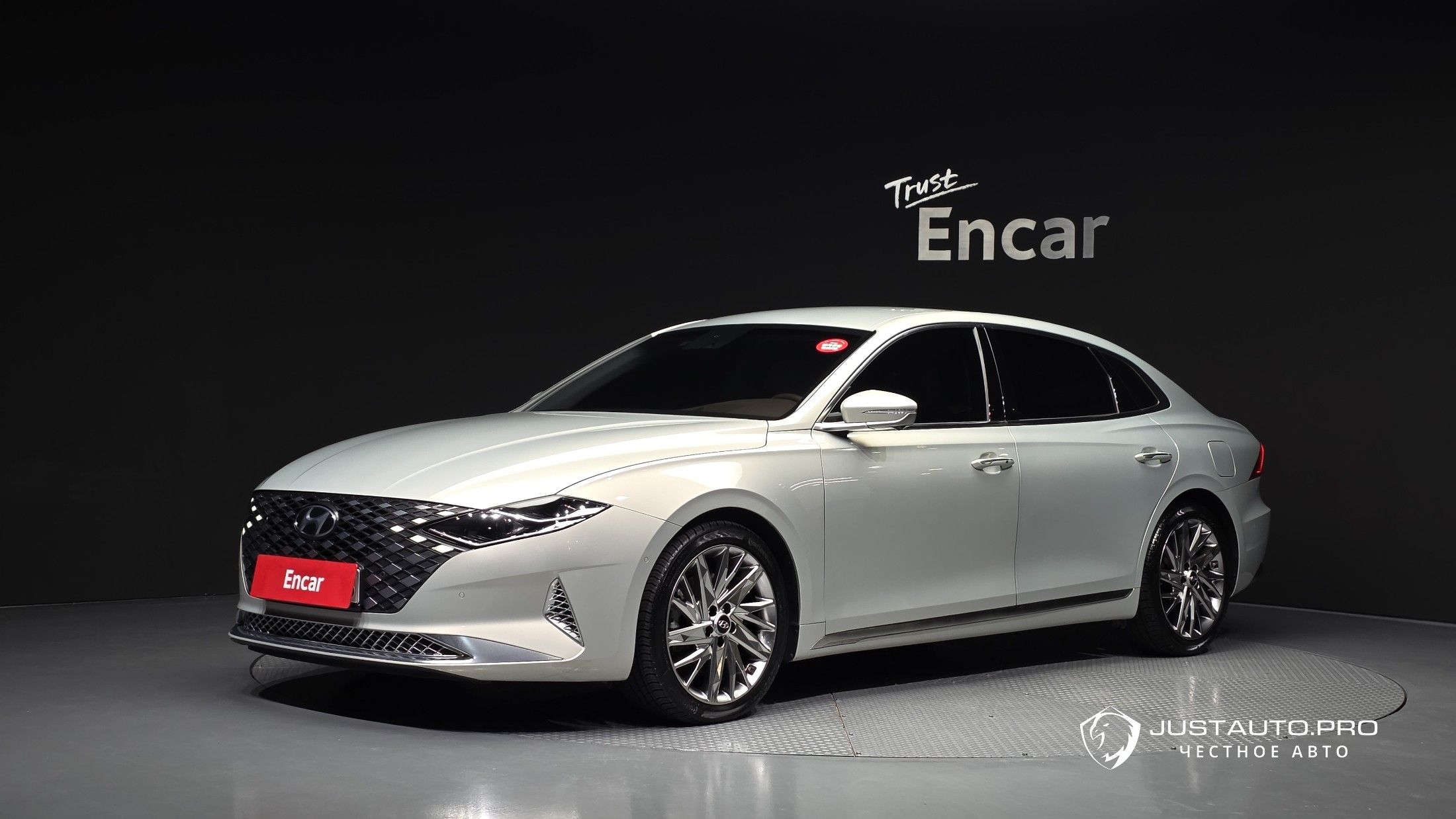 Автомобиль Hyundai Grandeur