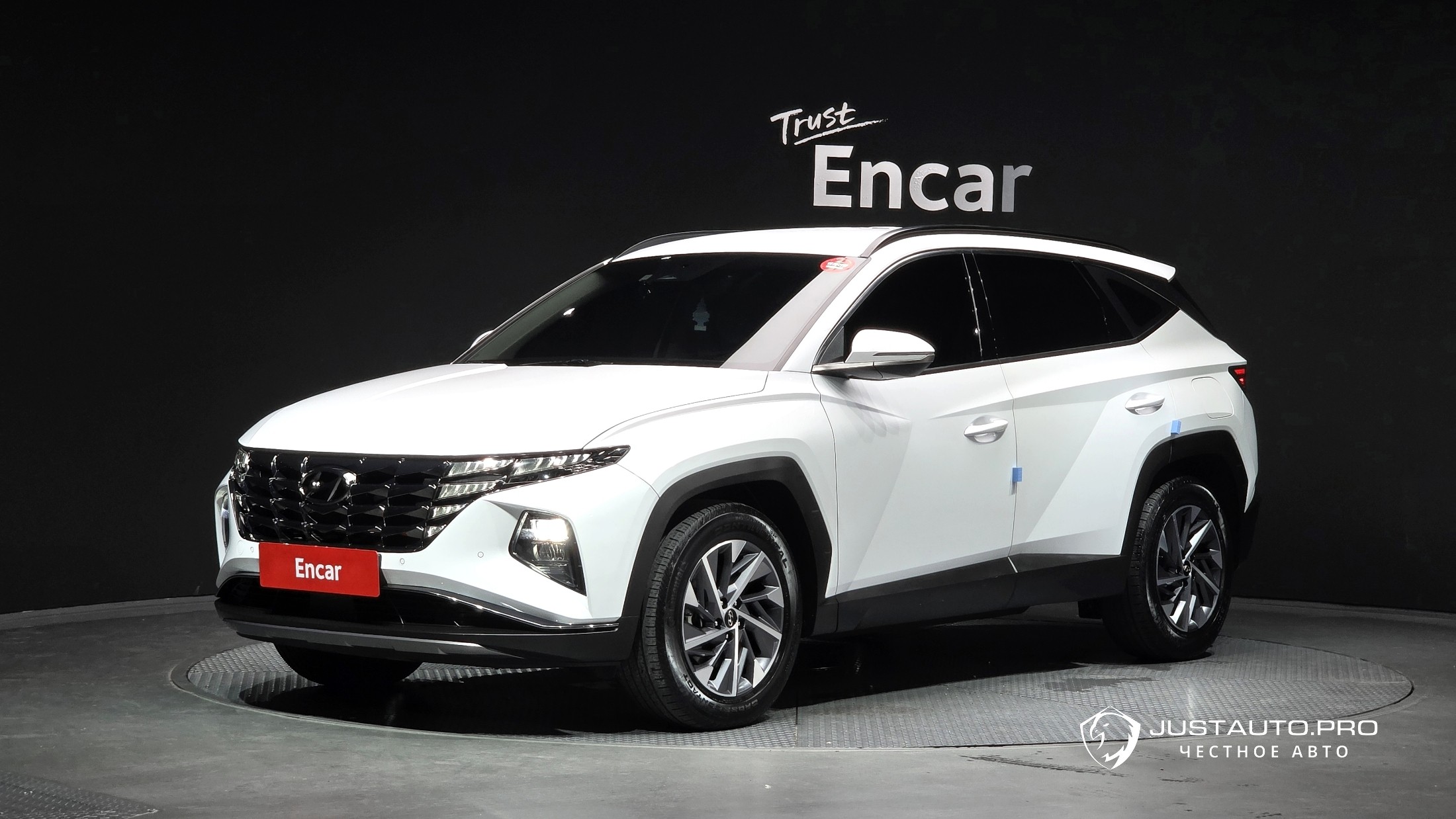 Автомобиль Hyundai Tucson