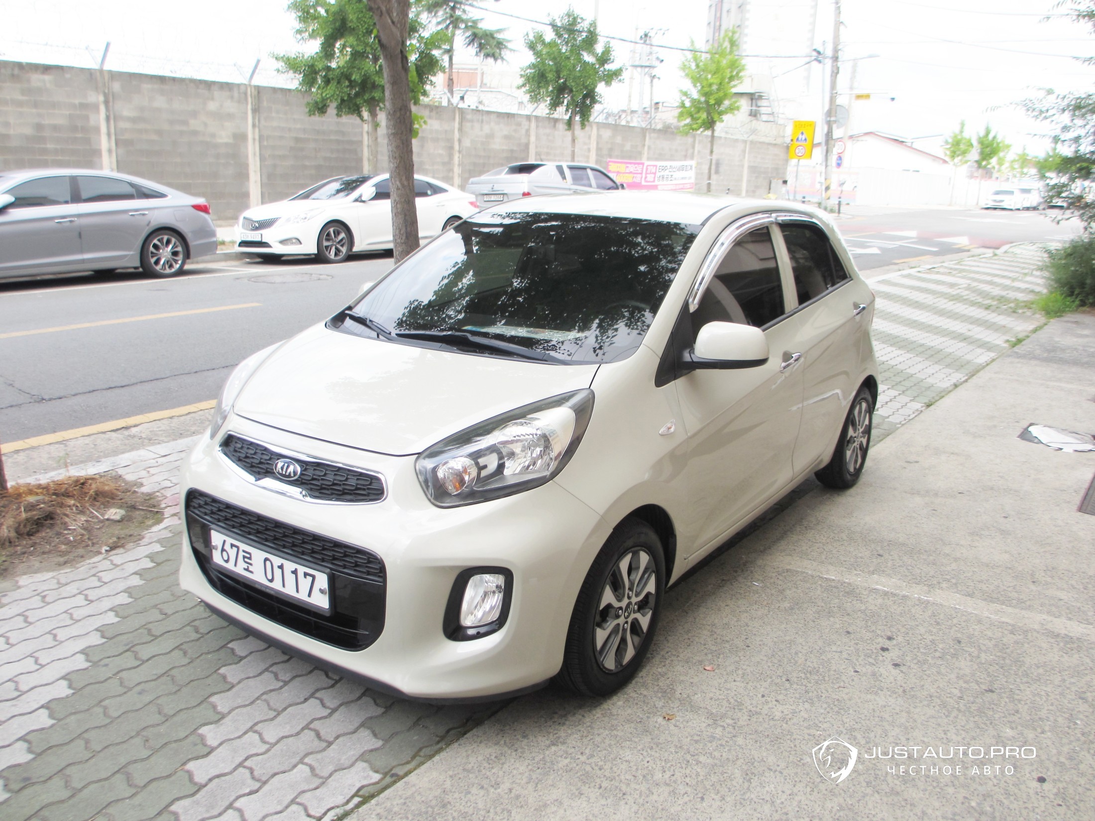 Автомобиль Kia morning