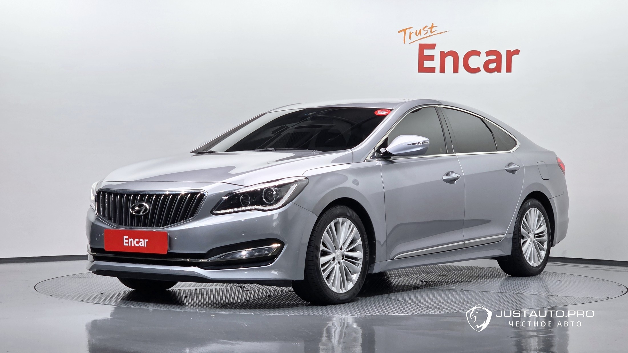 Автомобиль Hyundai Aslan