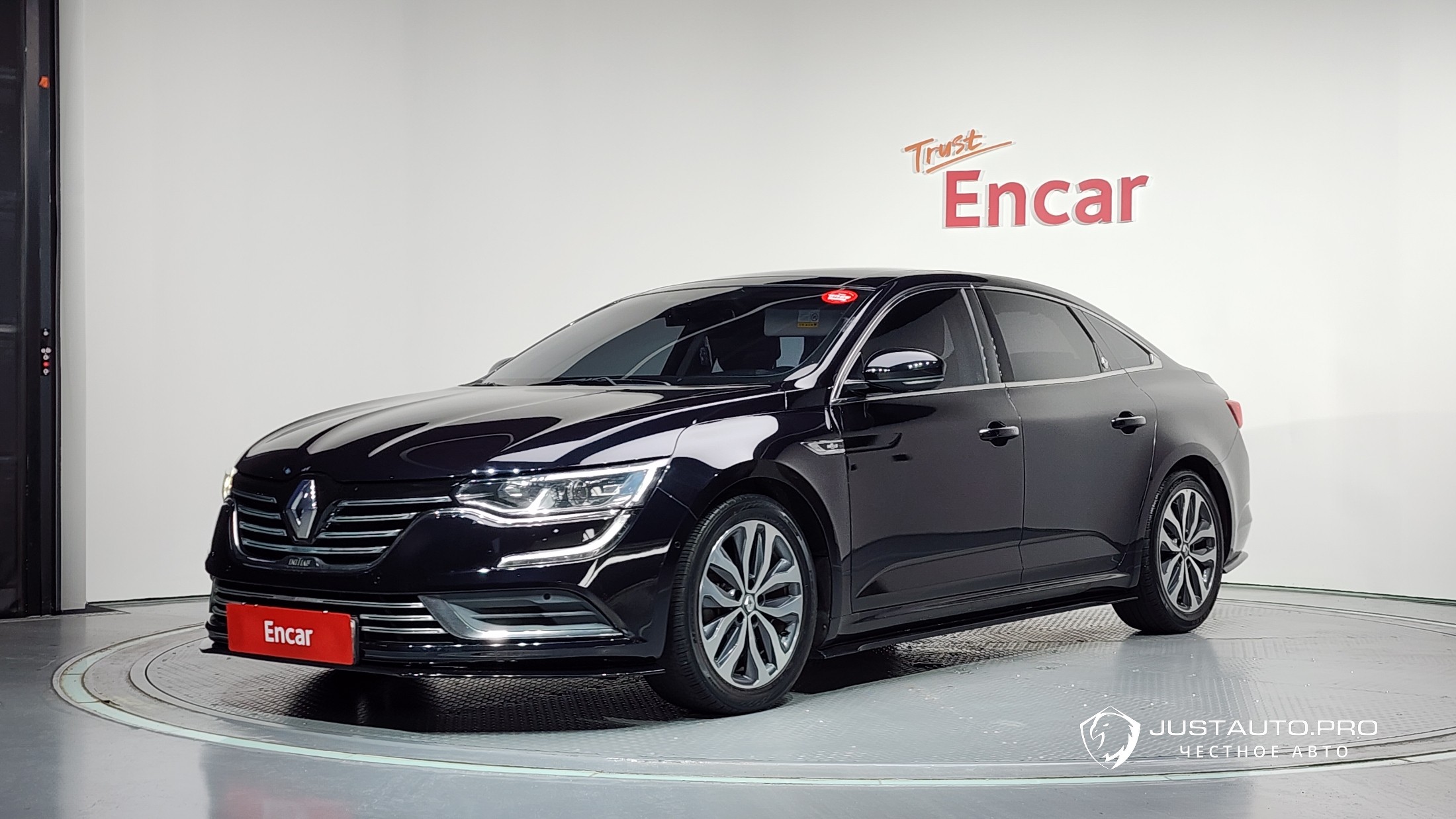 Автомобиль Renault-KoreaSamsung SM6