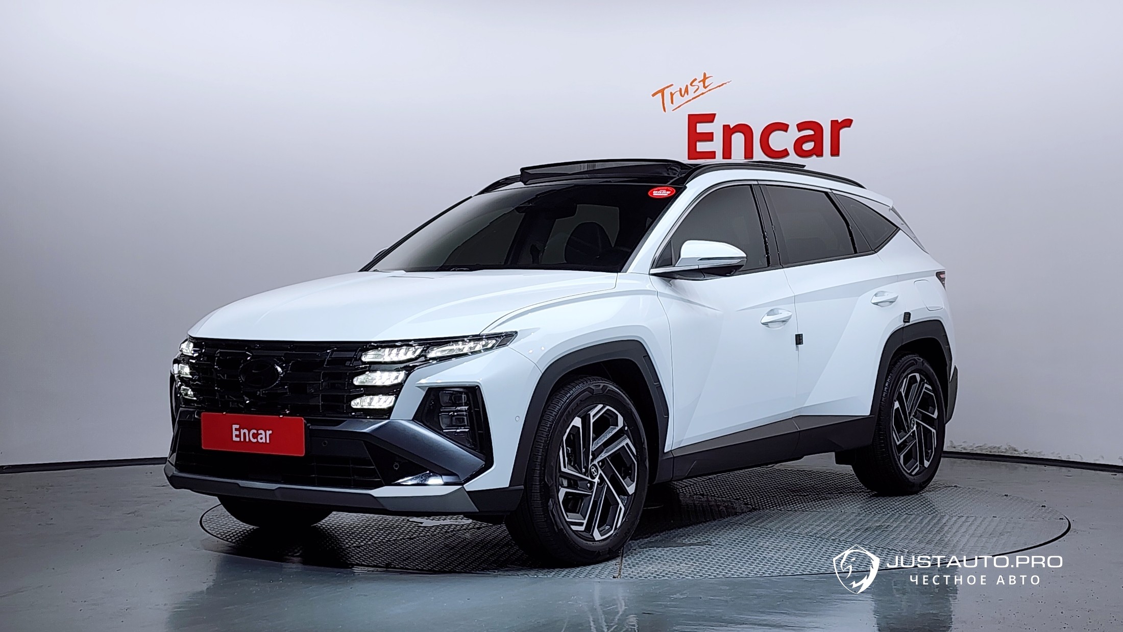 Автомобиль Hyundai Tucson
