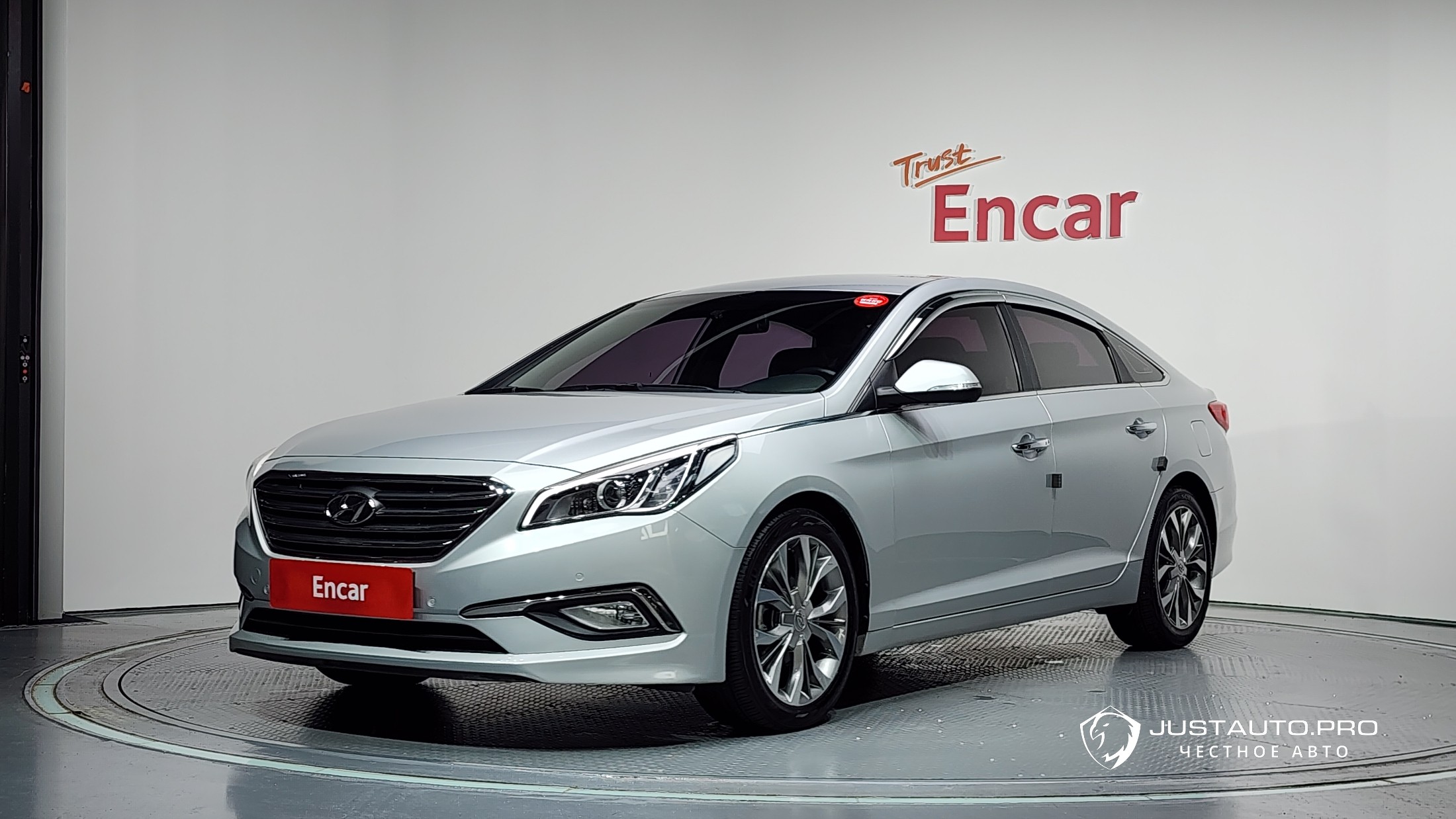 Автомобиль Hyundai Sonata