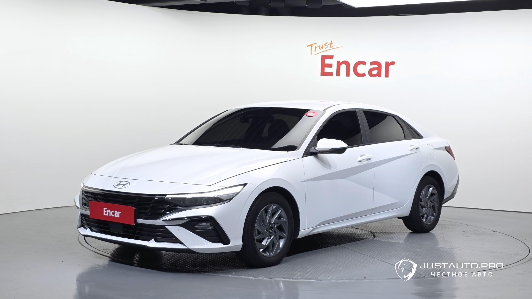 Автомобиль Hyundai AVANTE