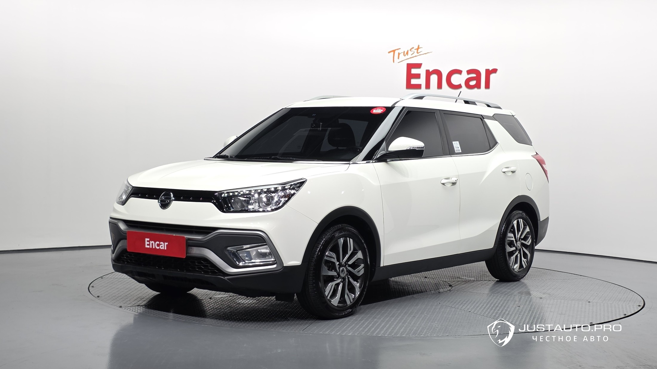 Автомобиль KG_Mobility_Ssangyong TIBOLI