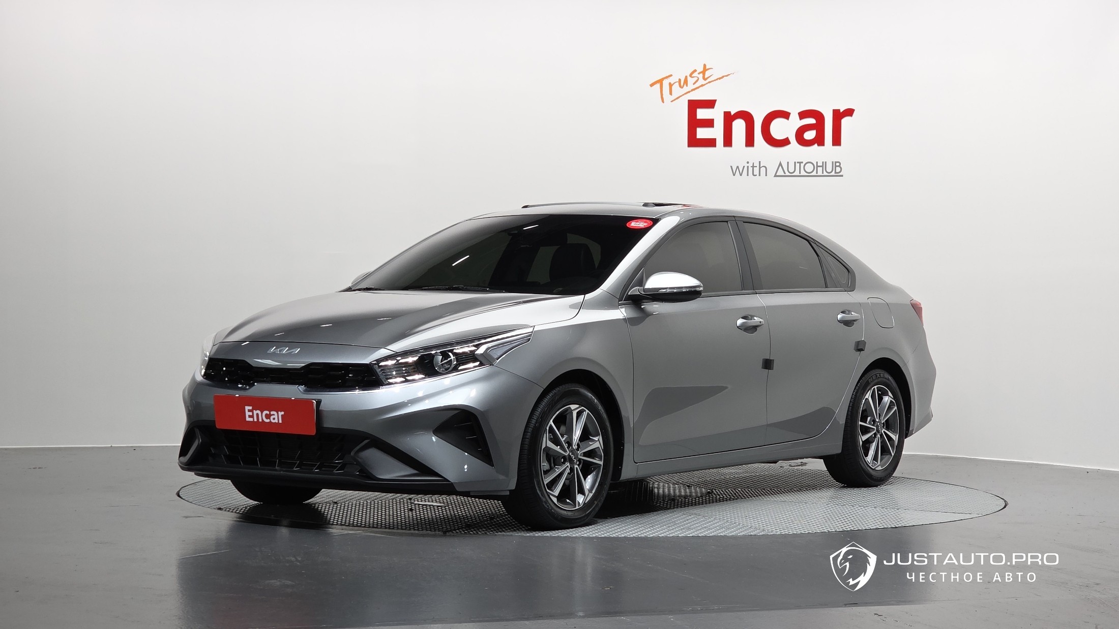 Автомобиль Kia K3