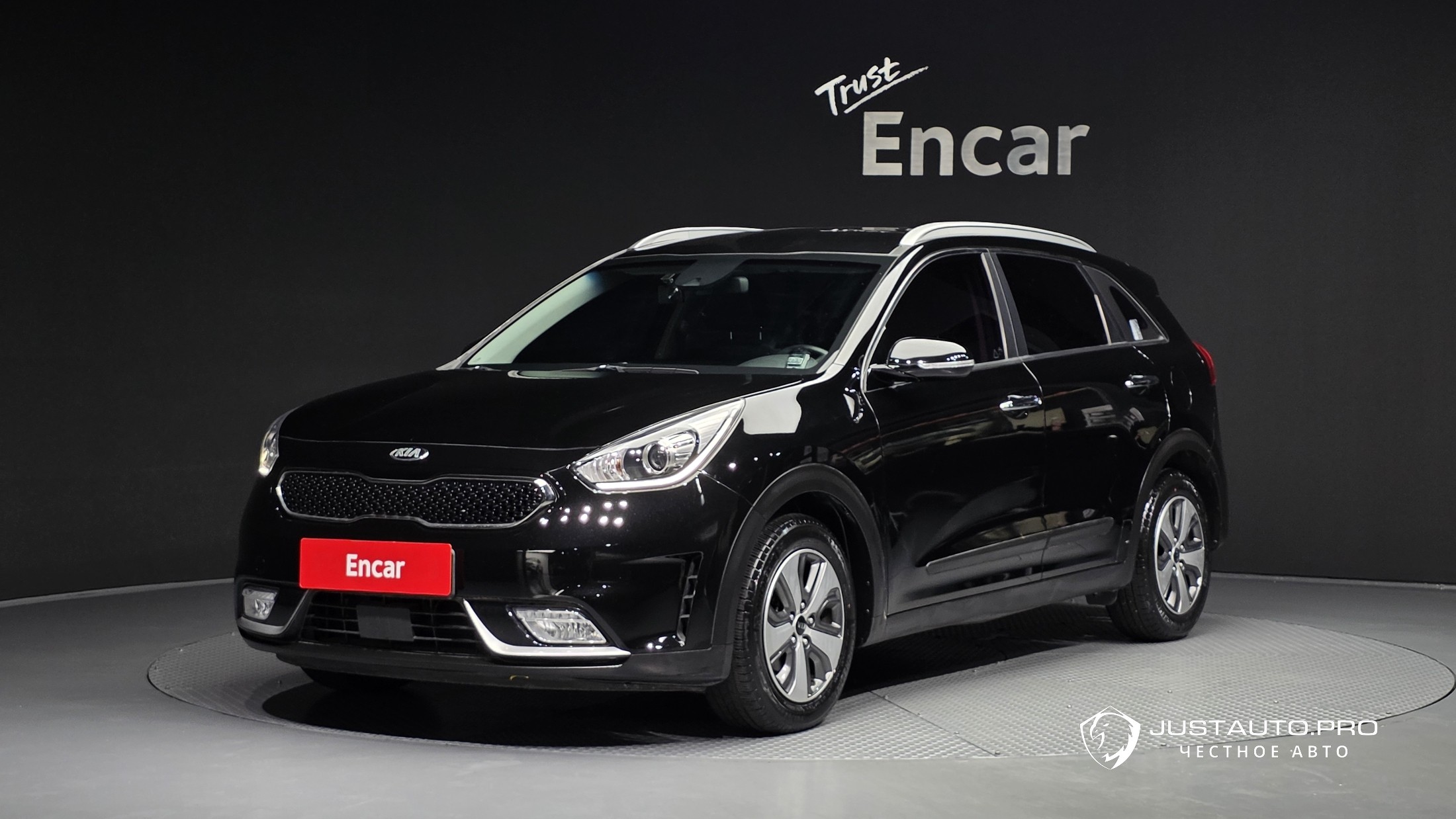 Автомобиль Kia Niro