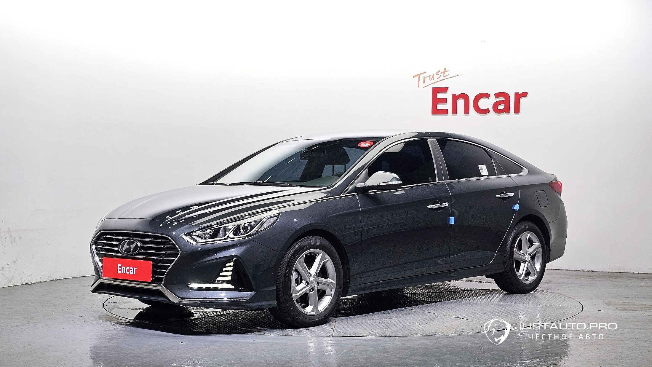 Автомобиль Hyundai Sonata