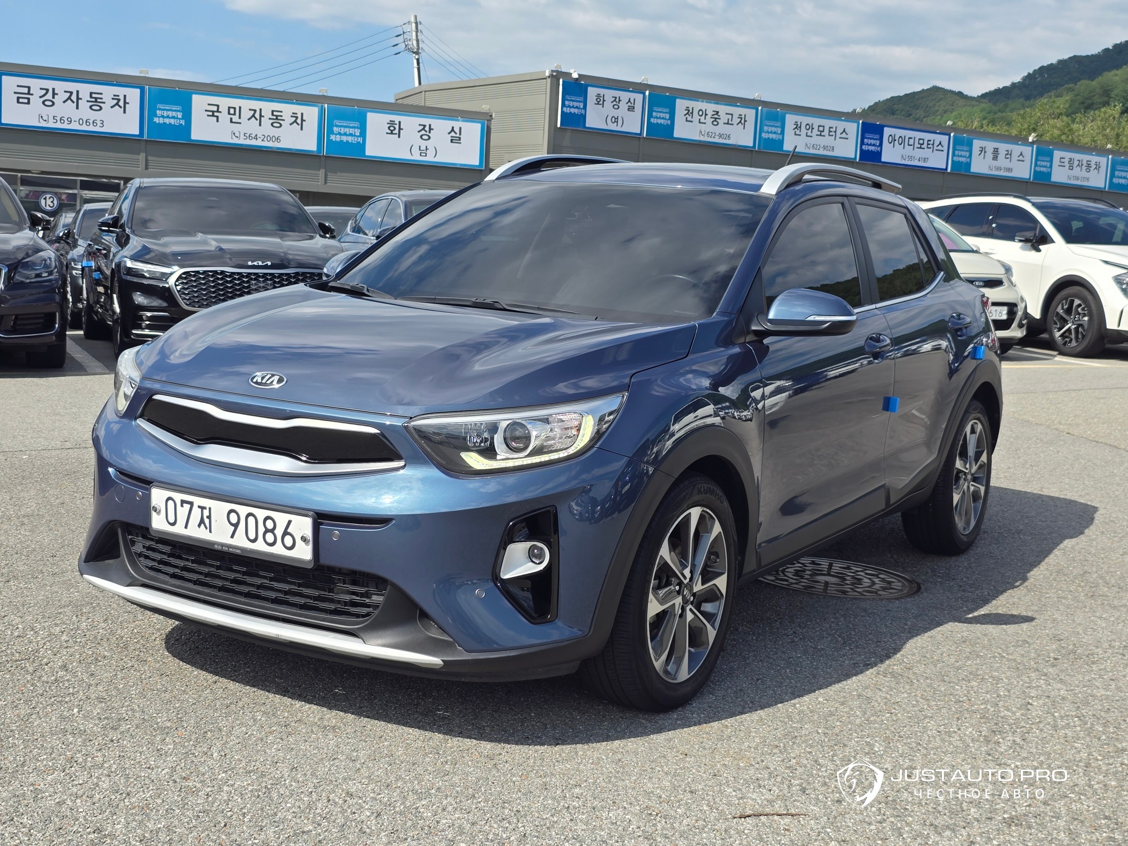 Автомобиль Kia Stonic