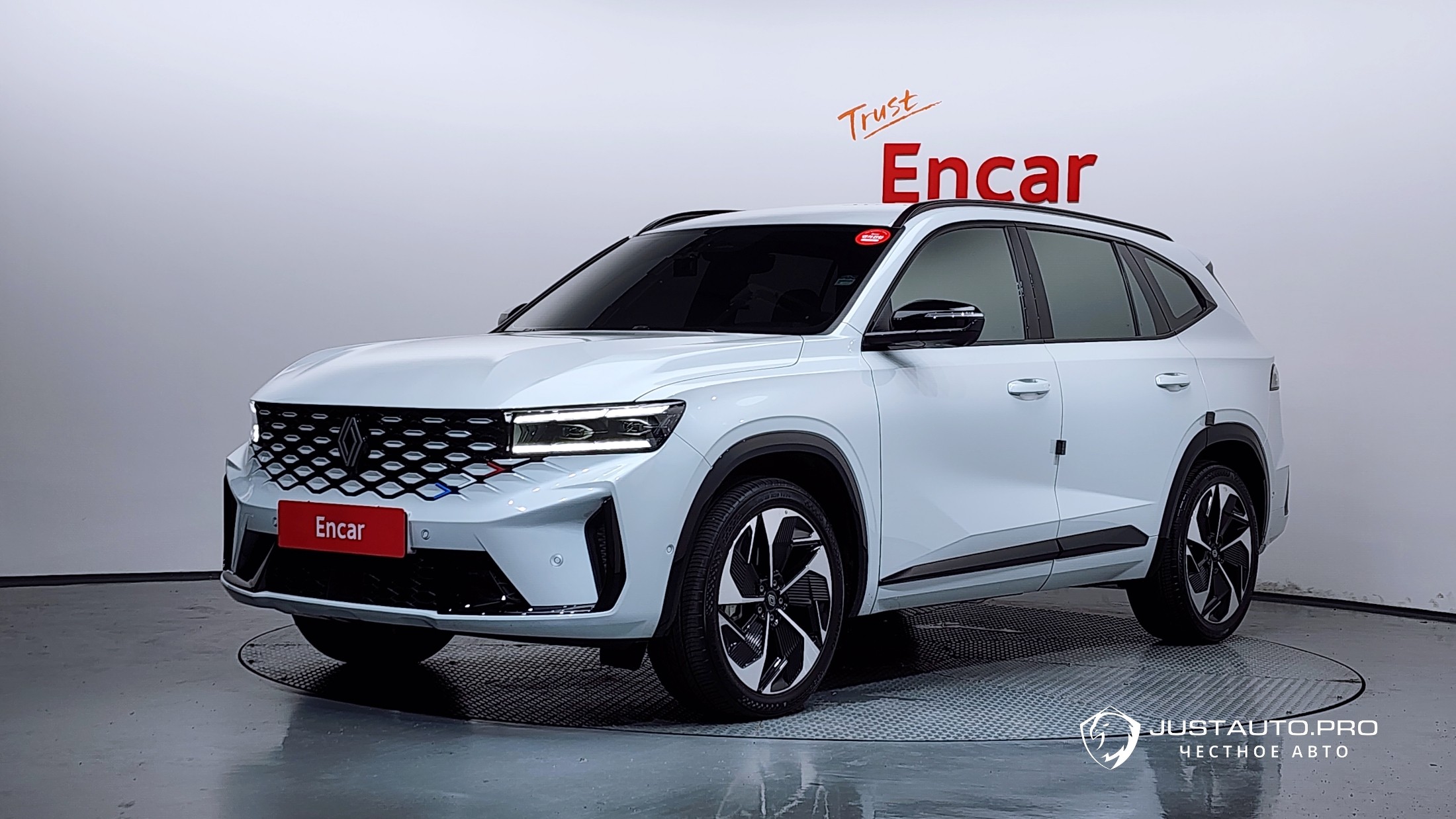 Автомобиль Renault-KoreaSamsung Grand Koleos