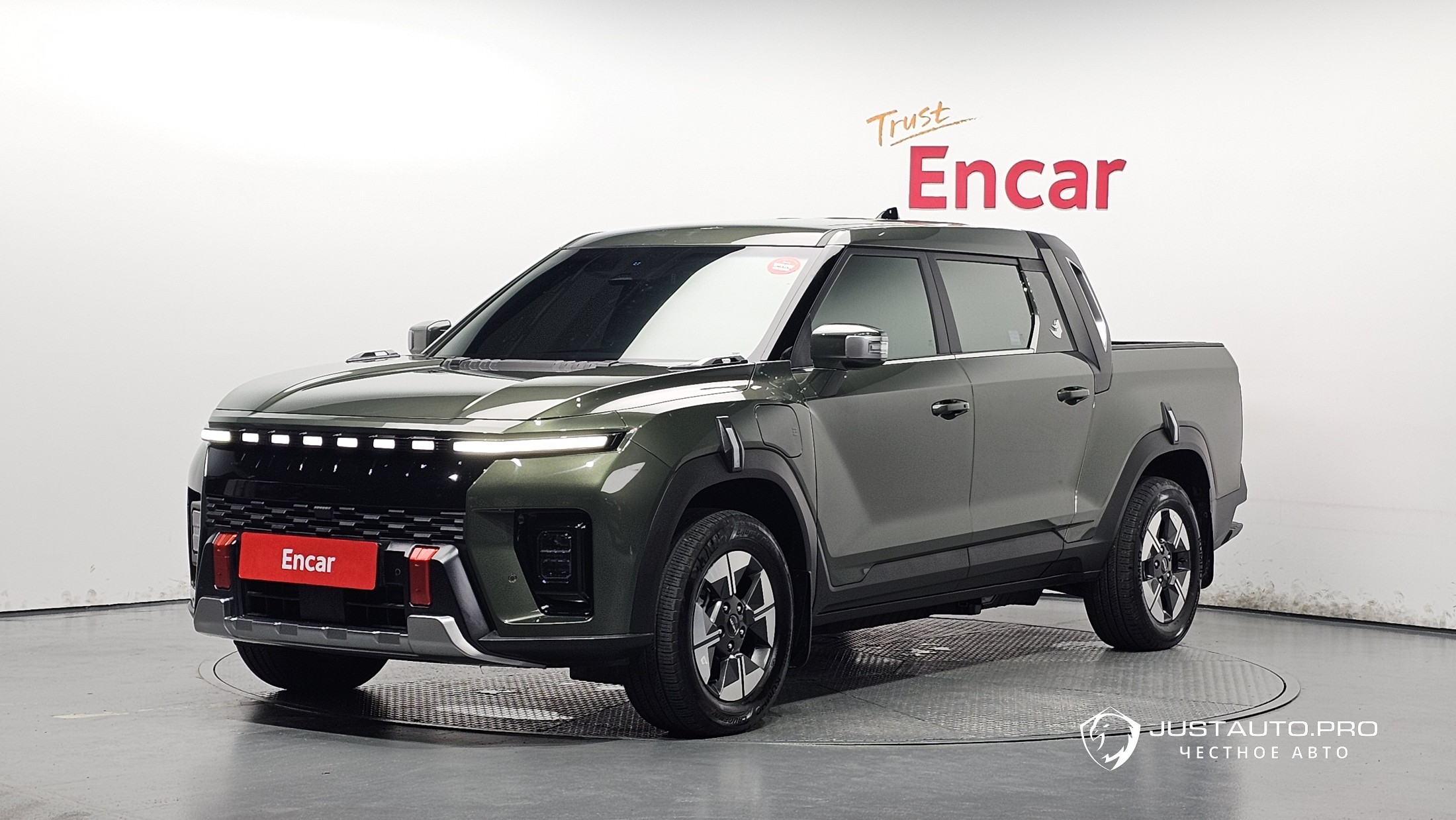 Автомобиль KG_Mobility_Ssangyong Musso