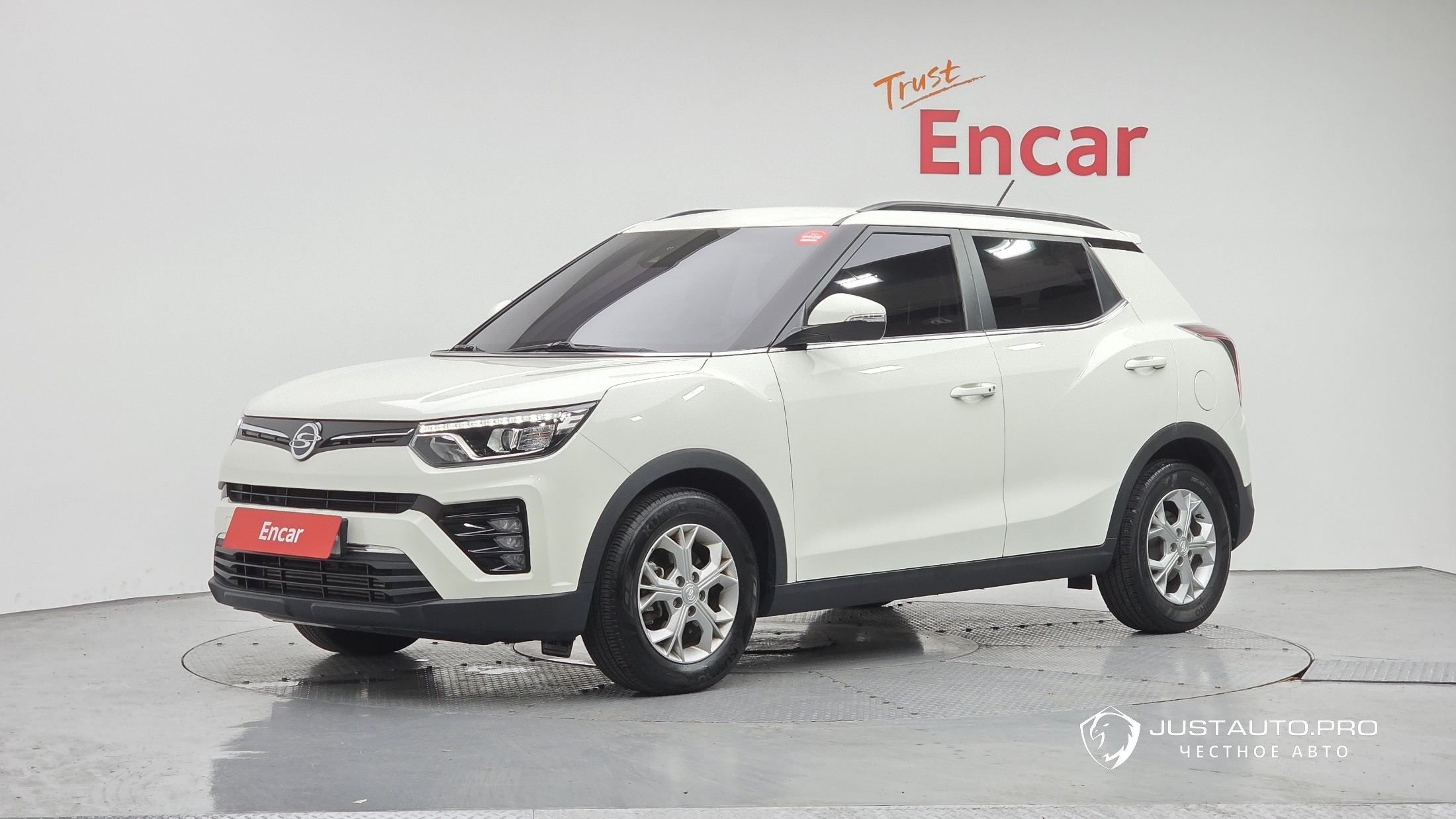 Автомобиль KG_Mobility_Ssangyong TIBOLI