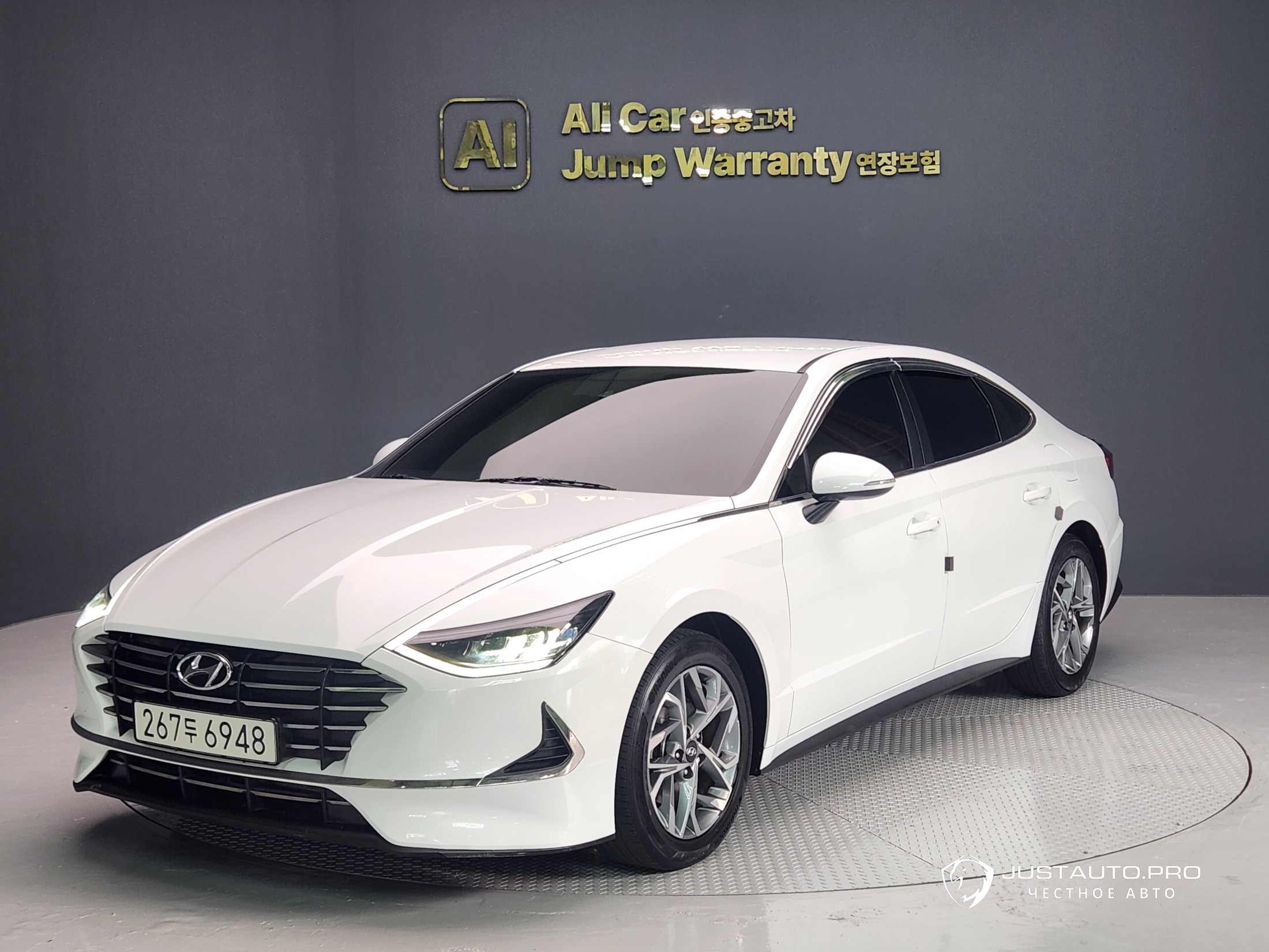 Автомобиль Hyundai Sonata
