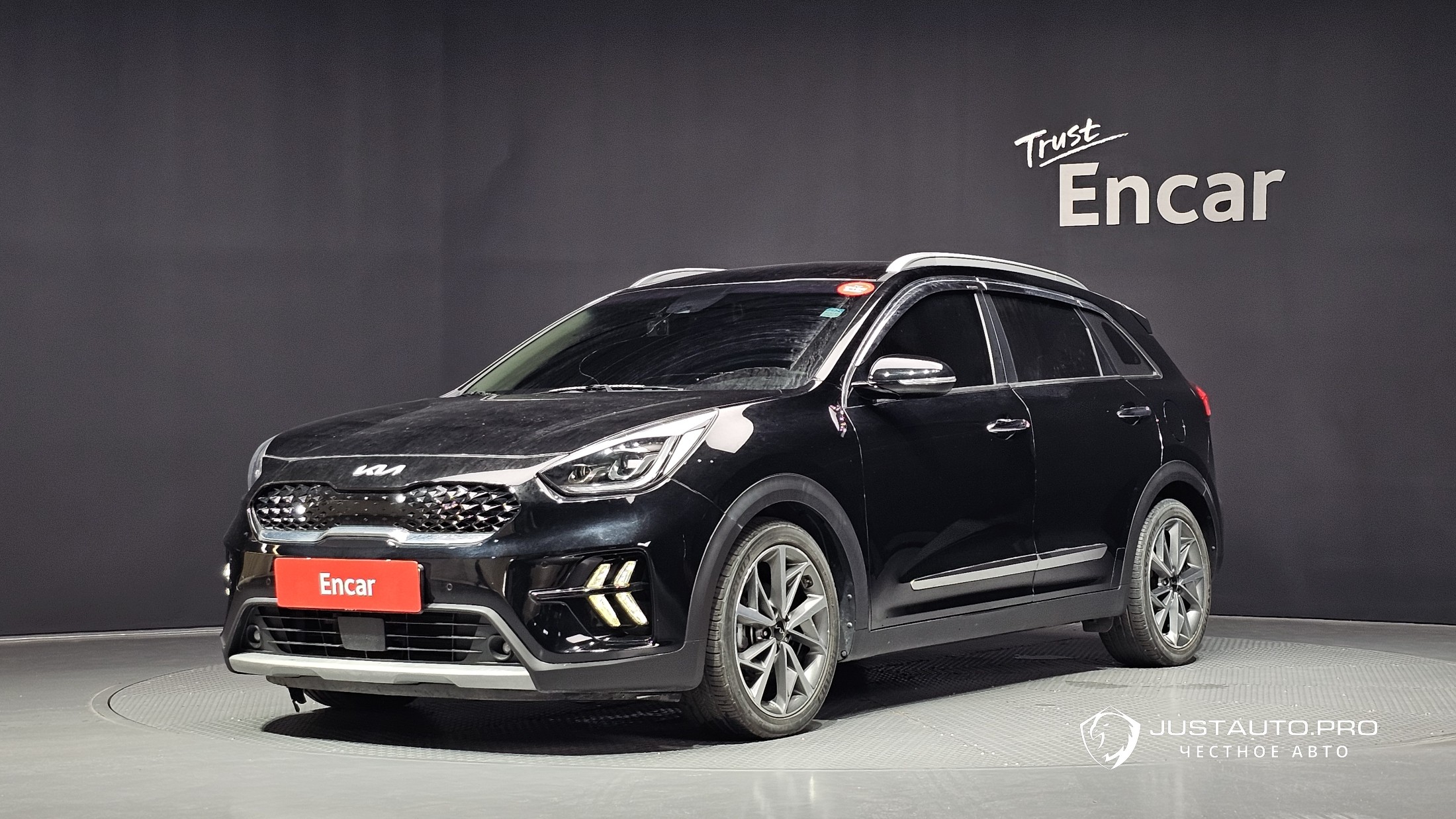 Автомобиль Kia Niro