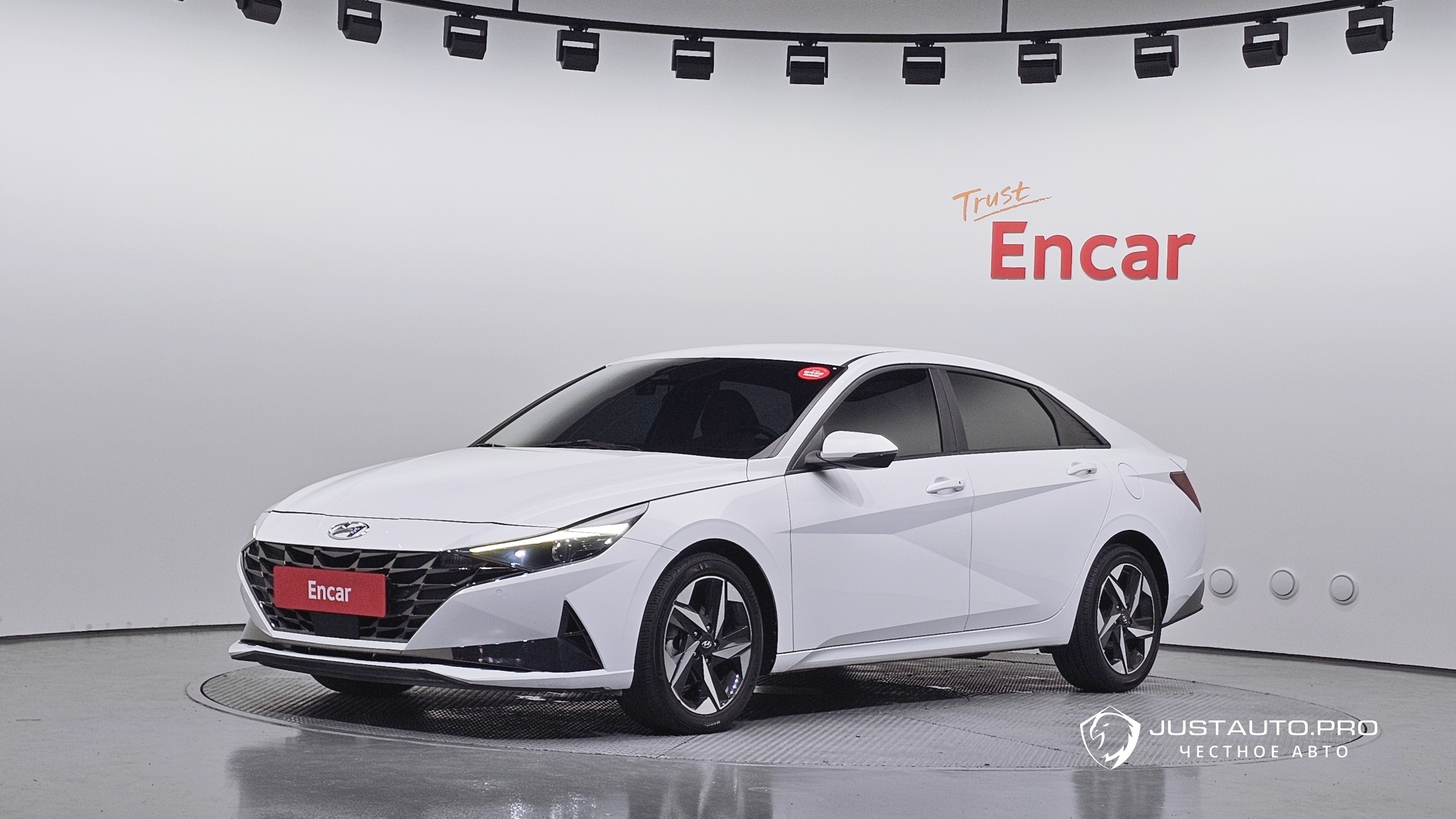 Автомобиль Hyundai AVANTE