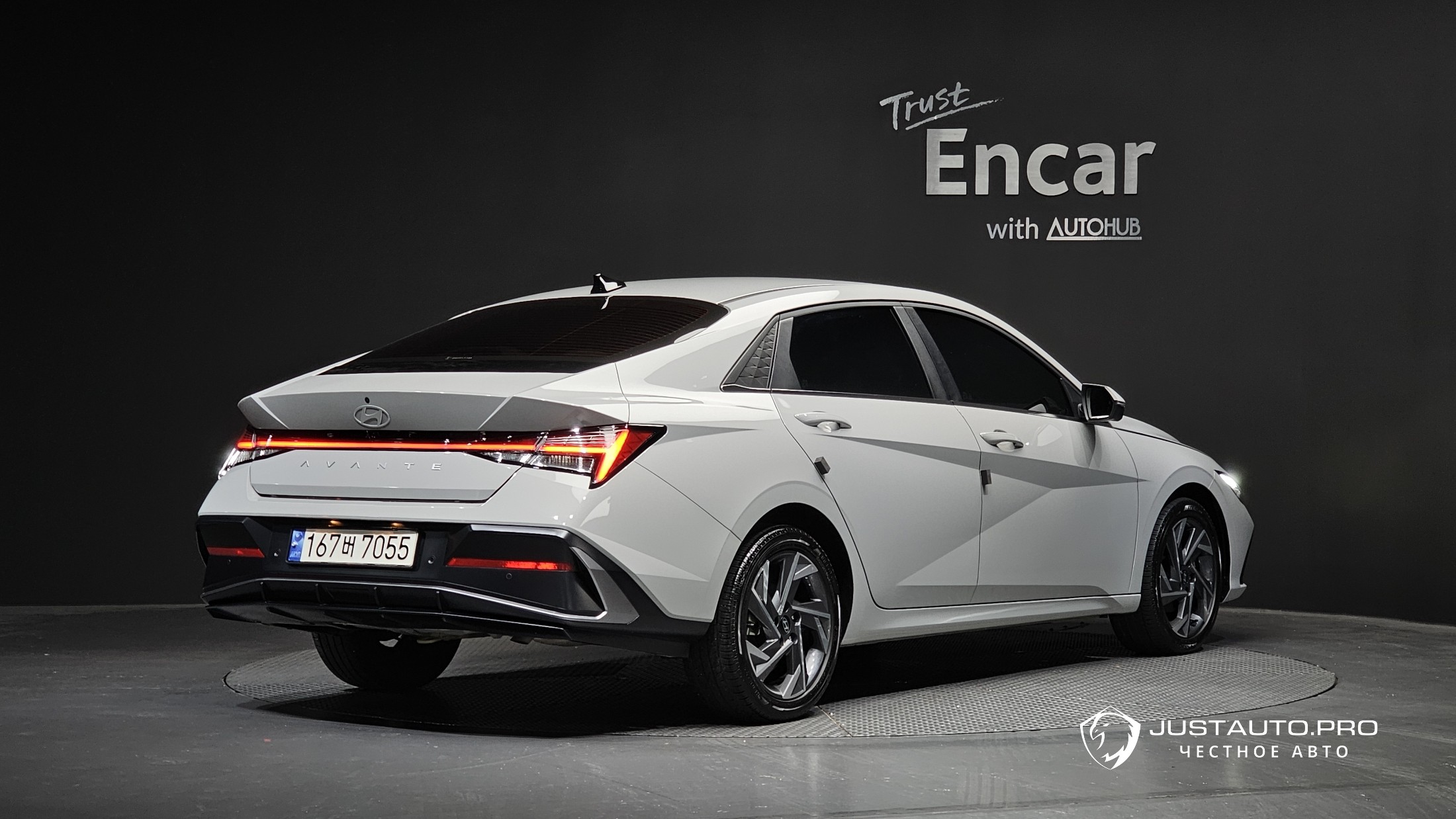 Автомобиль Hyundai AVANTE