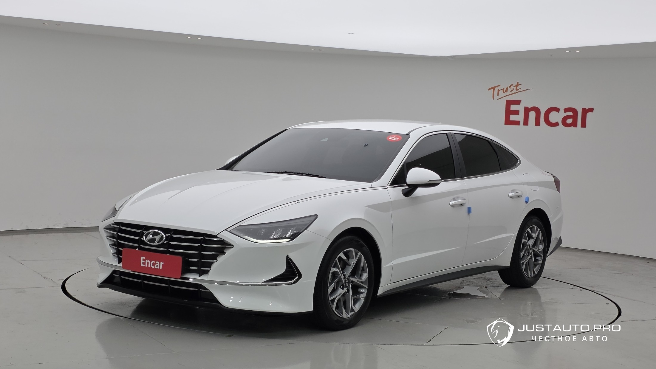 Автомобиль Hyundai Sonata