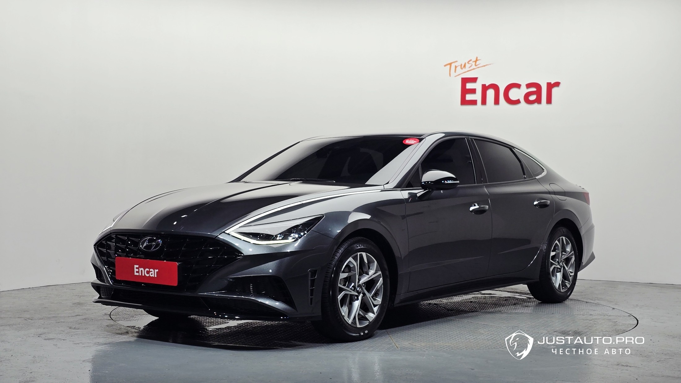 Автомобиль Hyundai Sonata