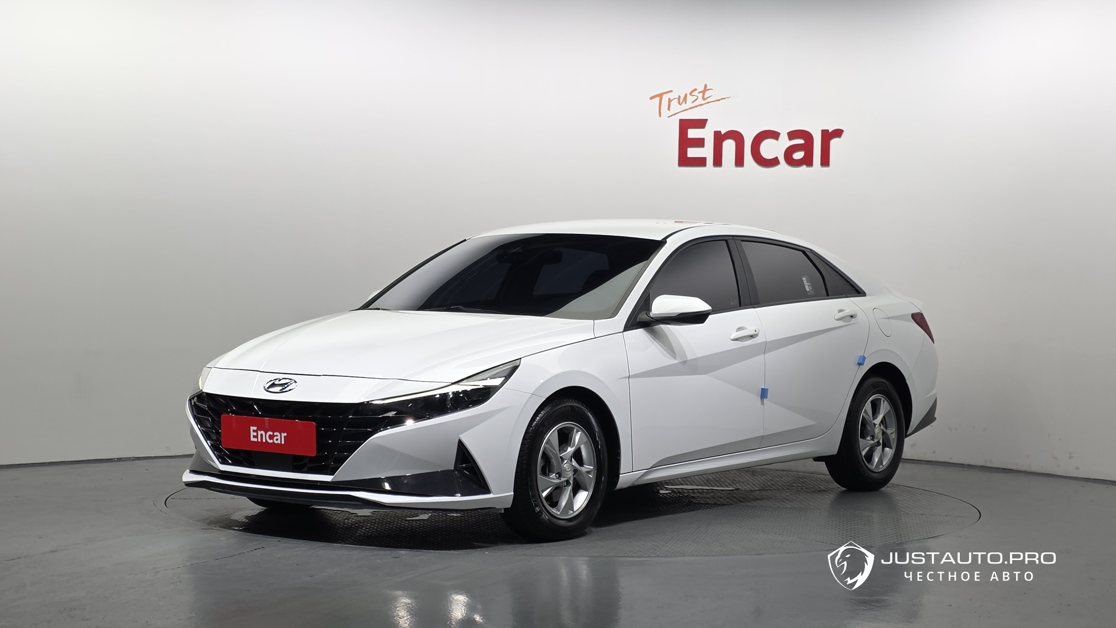 Автомобиль Hyundai AVANTE