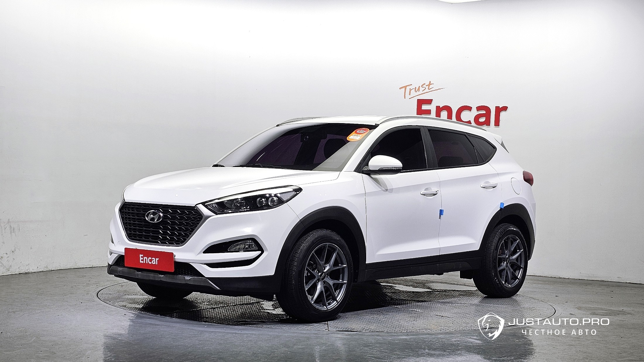 Автомобиль Hyundai Tucson