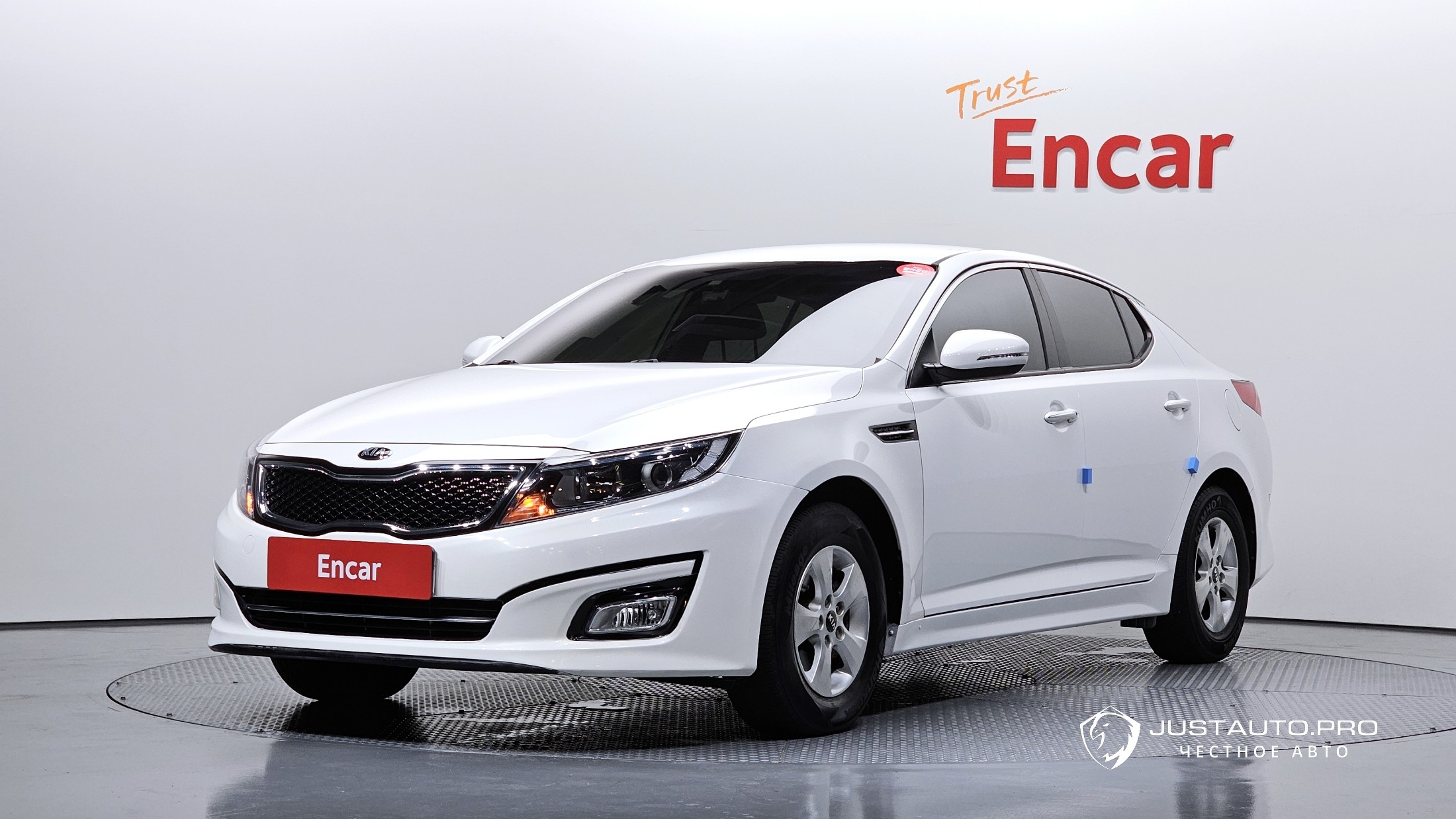 Автомобиль Kia K5