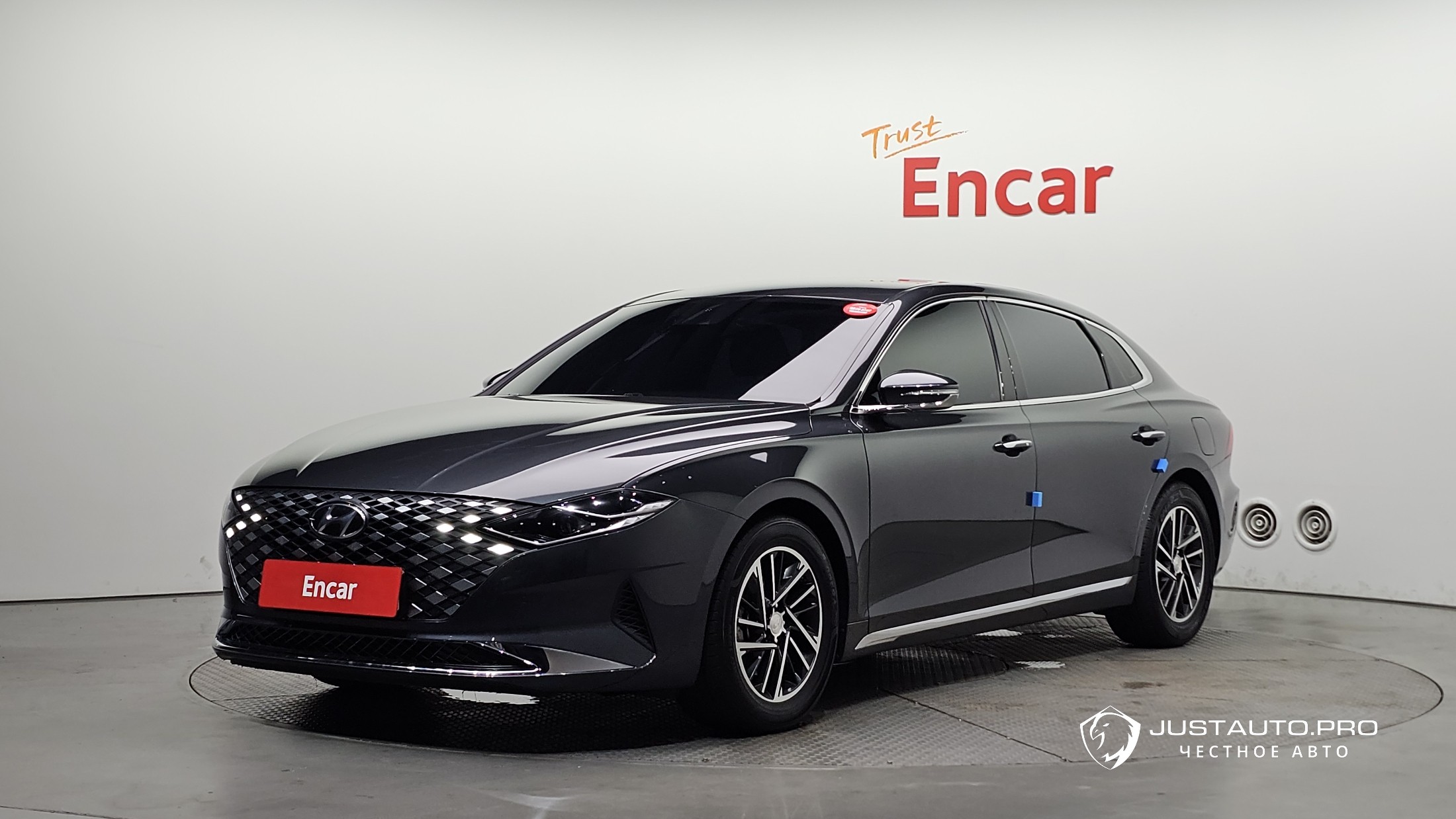 Автомобиль Hyundai Grandeur