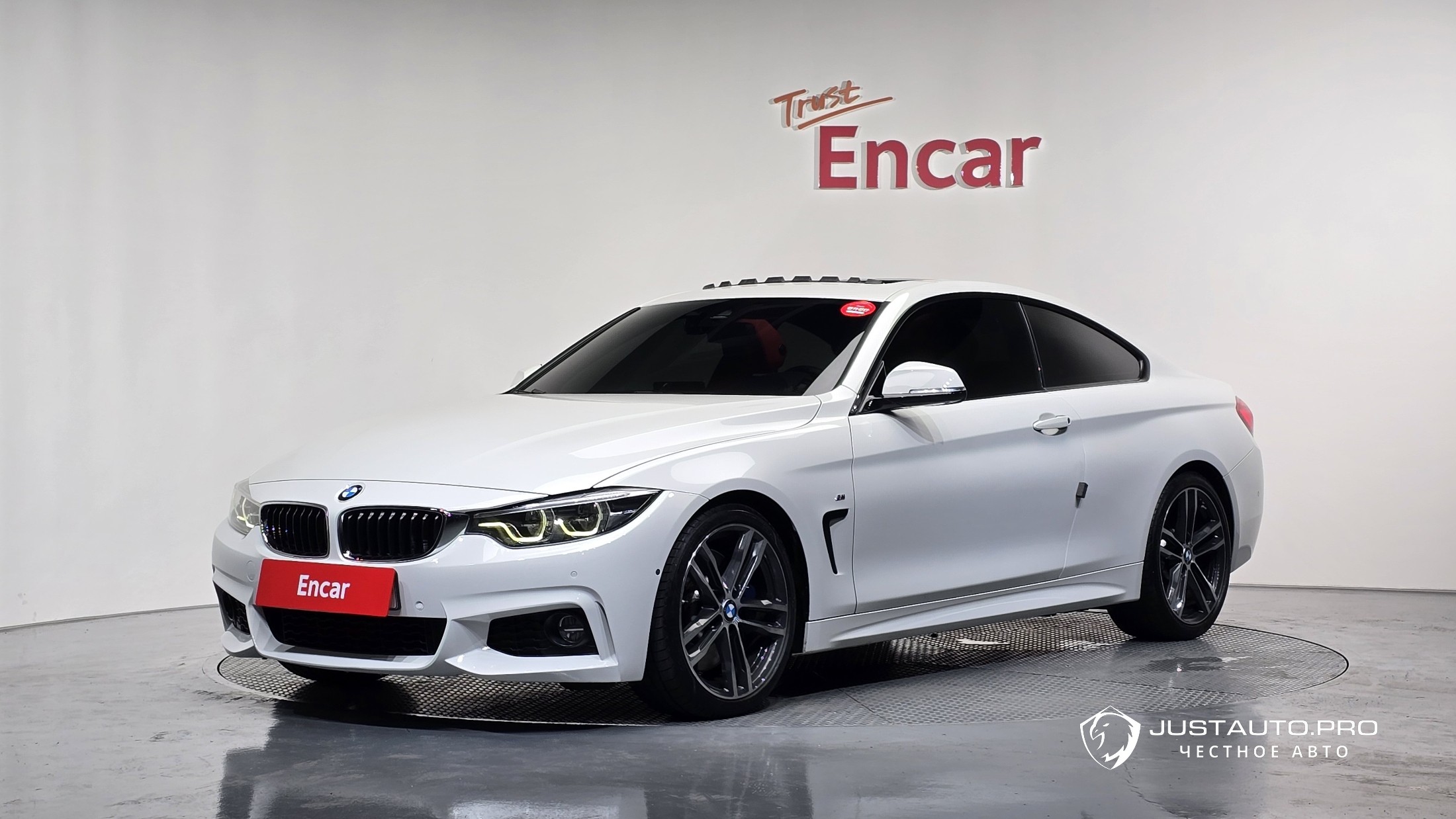 Автомобиль BMW 4-Series